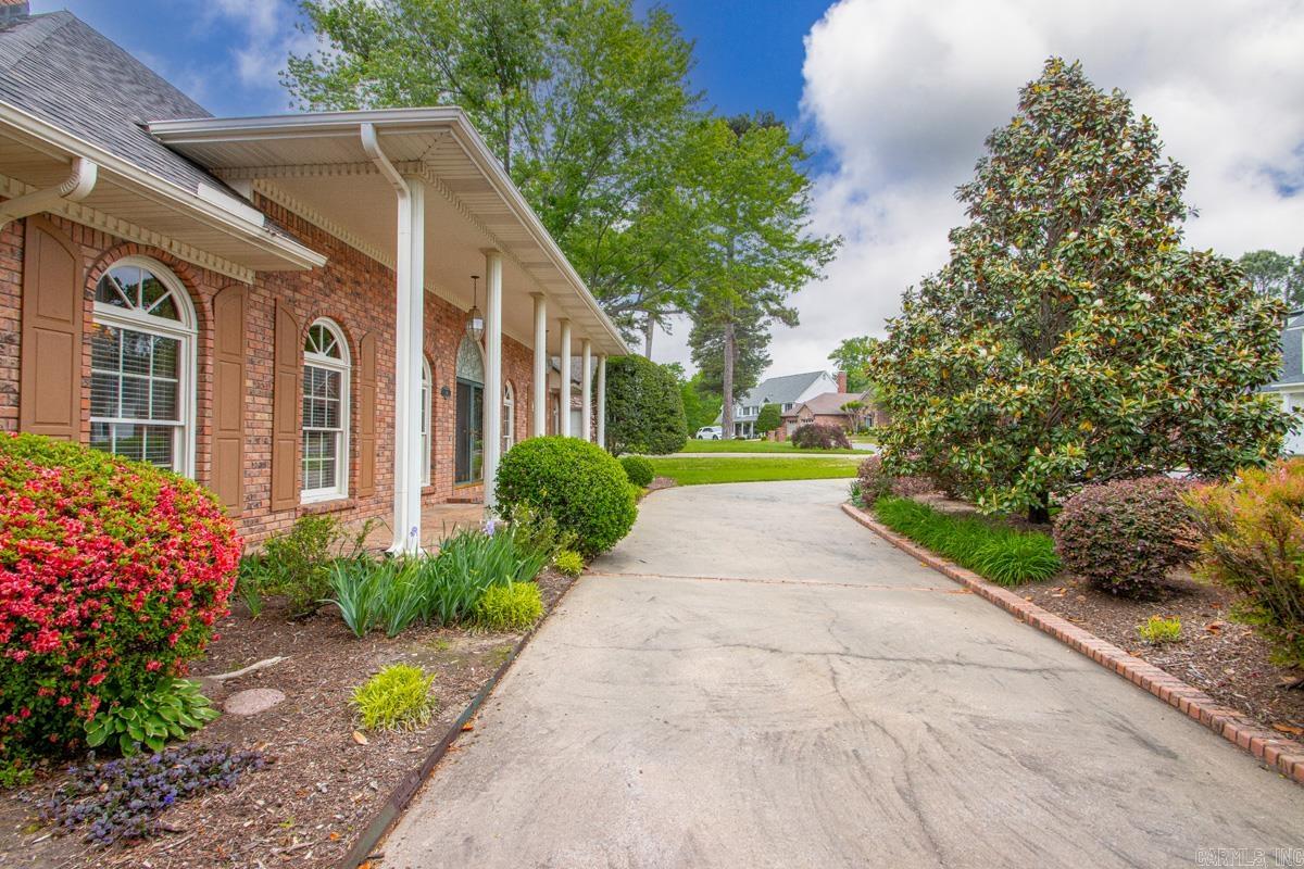 46 Masters Place Drive