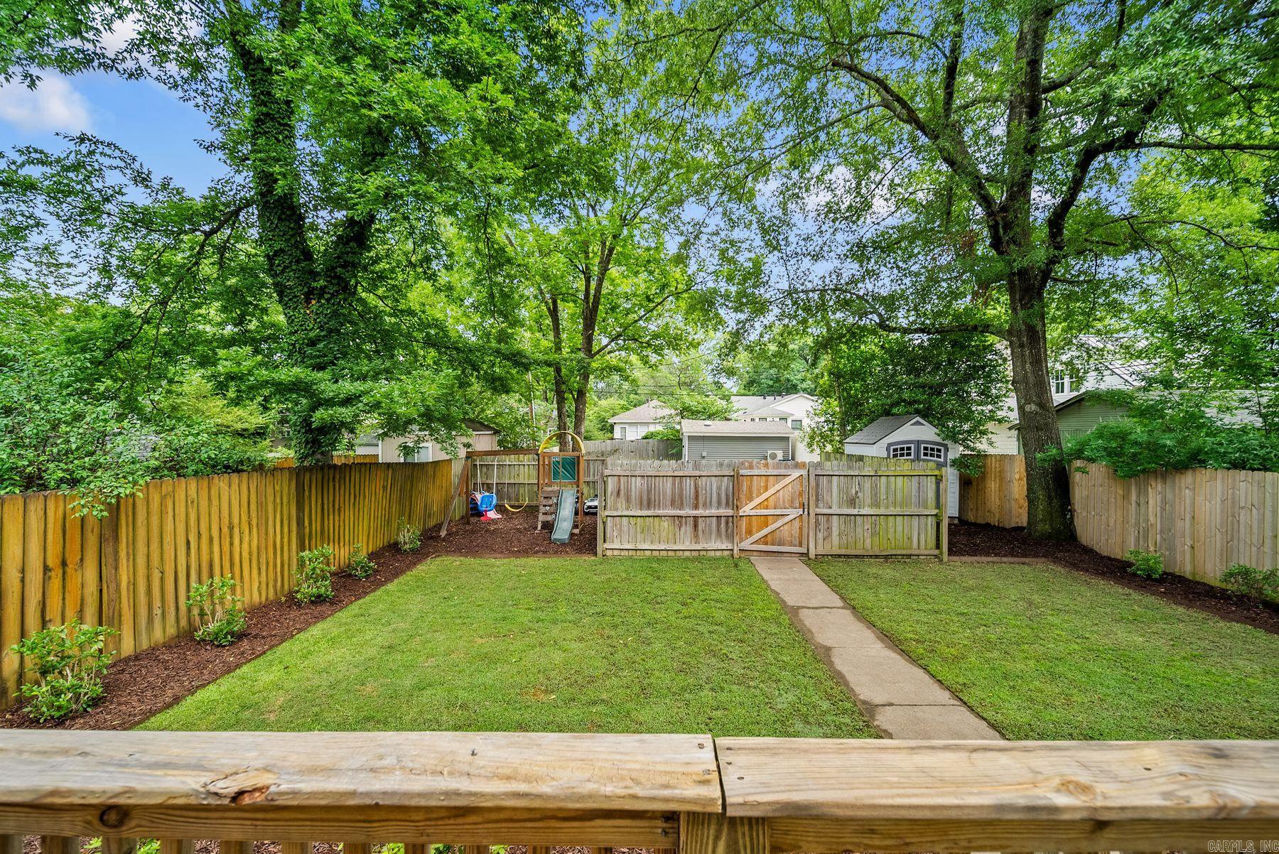 1021 N Palm St Street