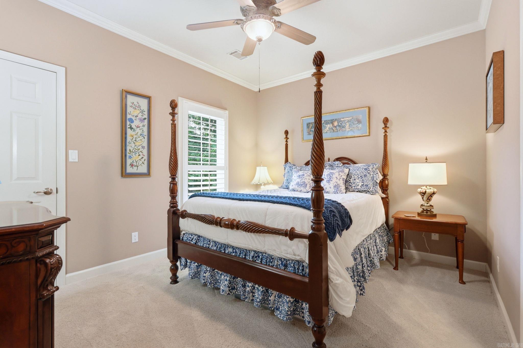8 Carriage Court