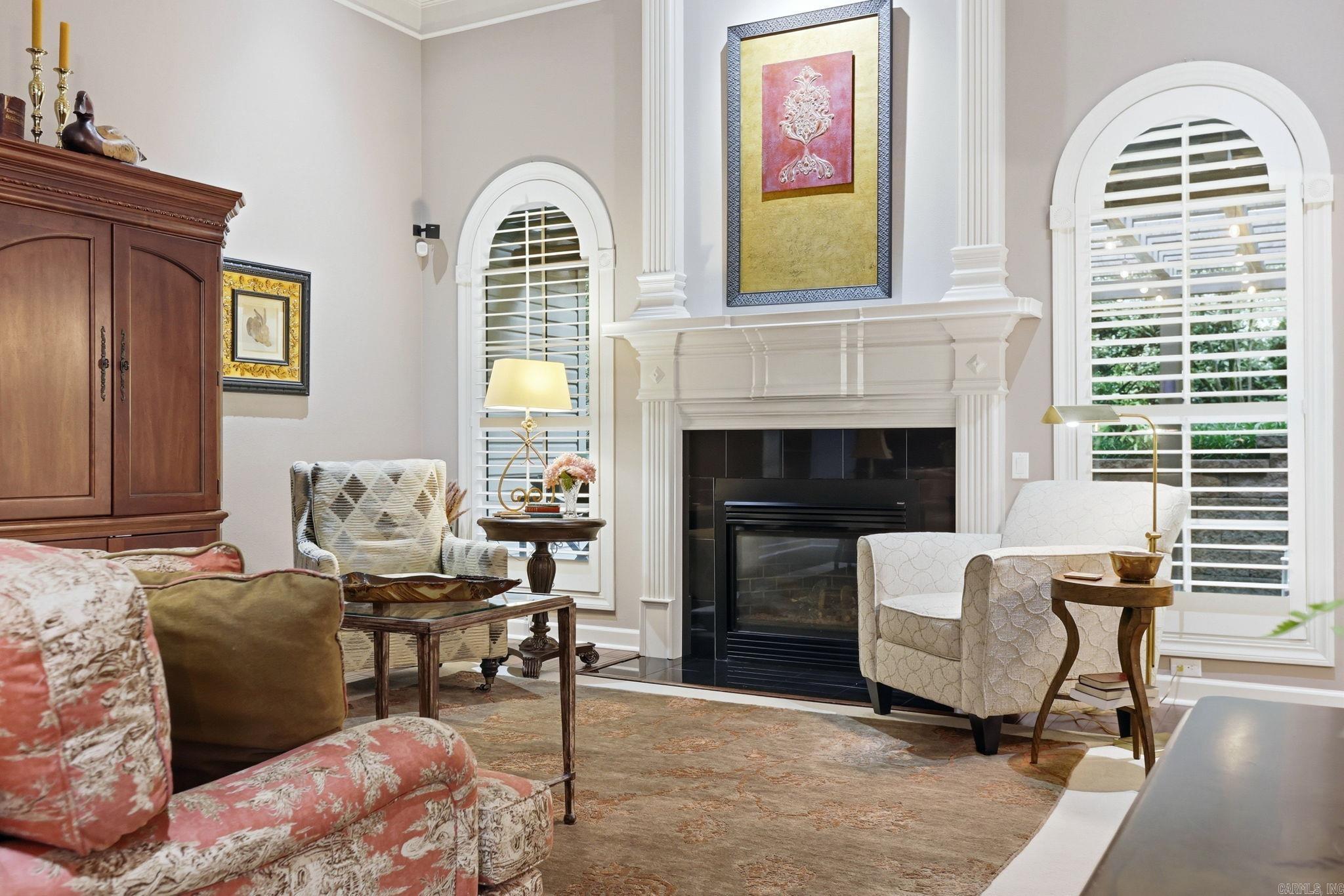 8 Carriage Court