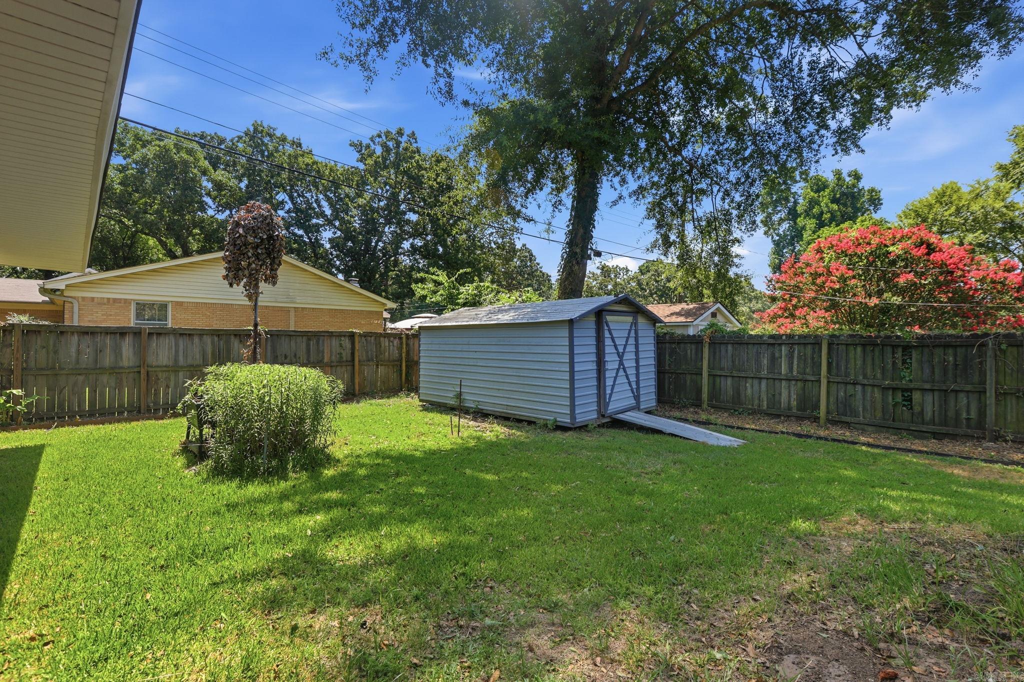 7309 Woodside Lane