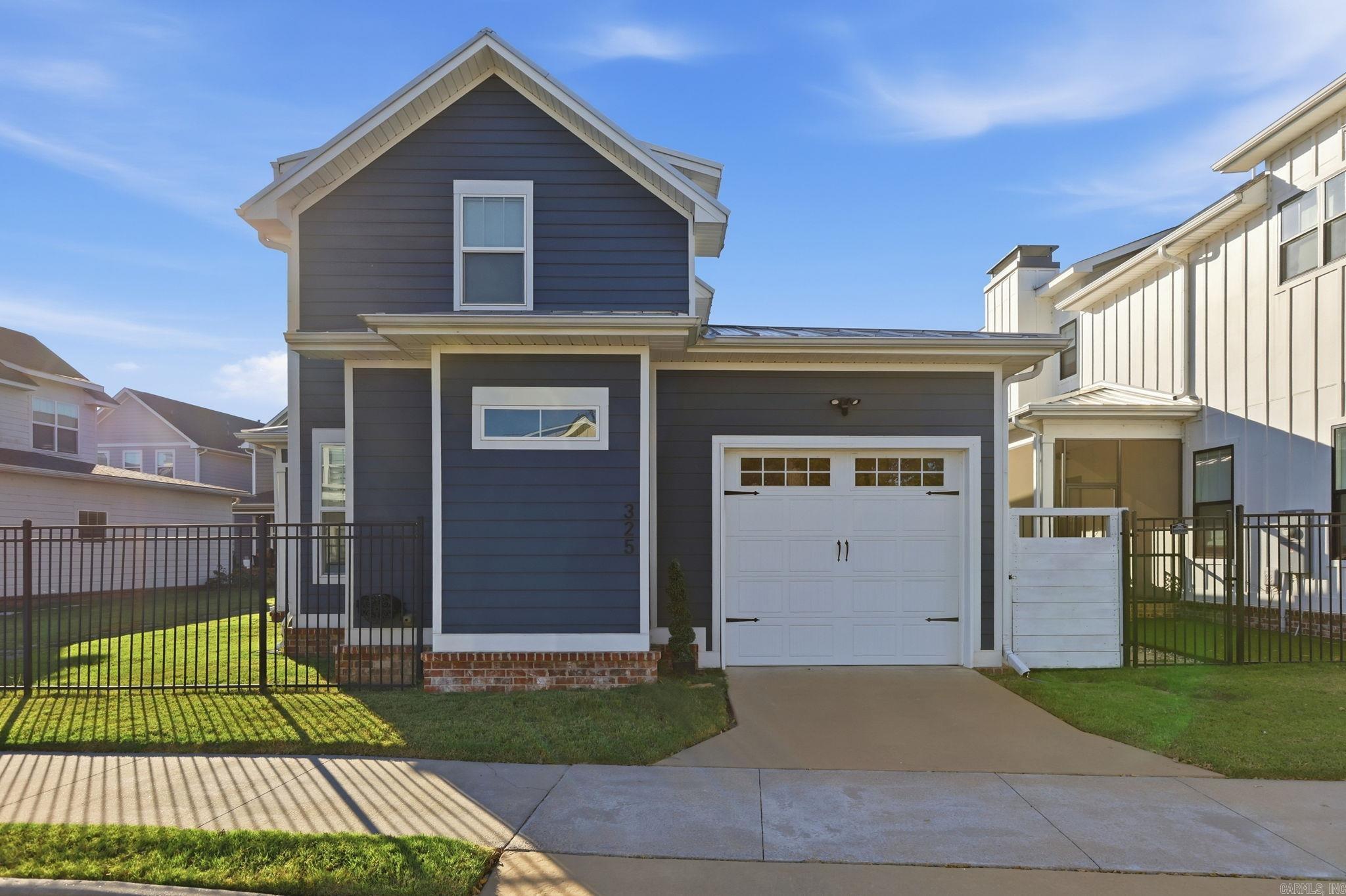 325 Parker Street