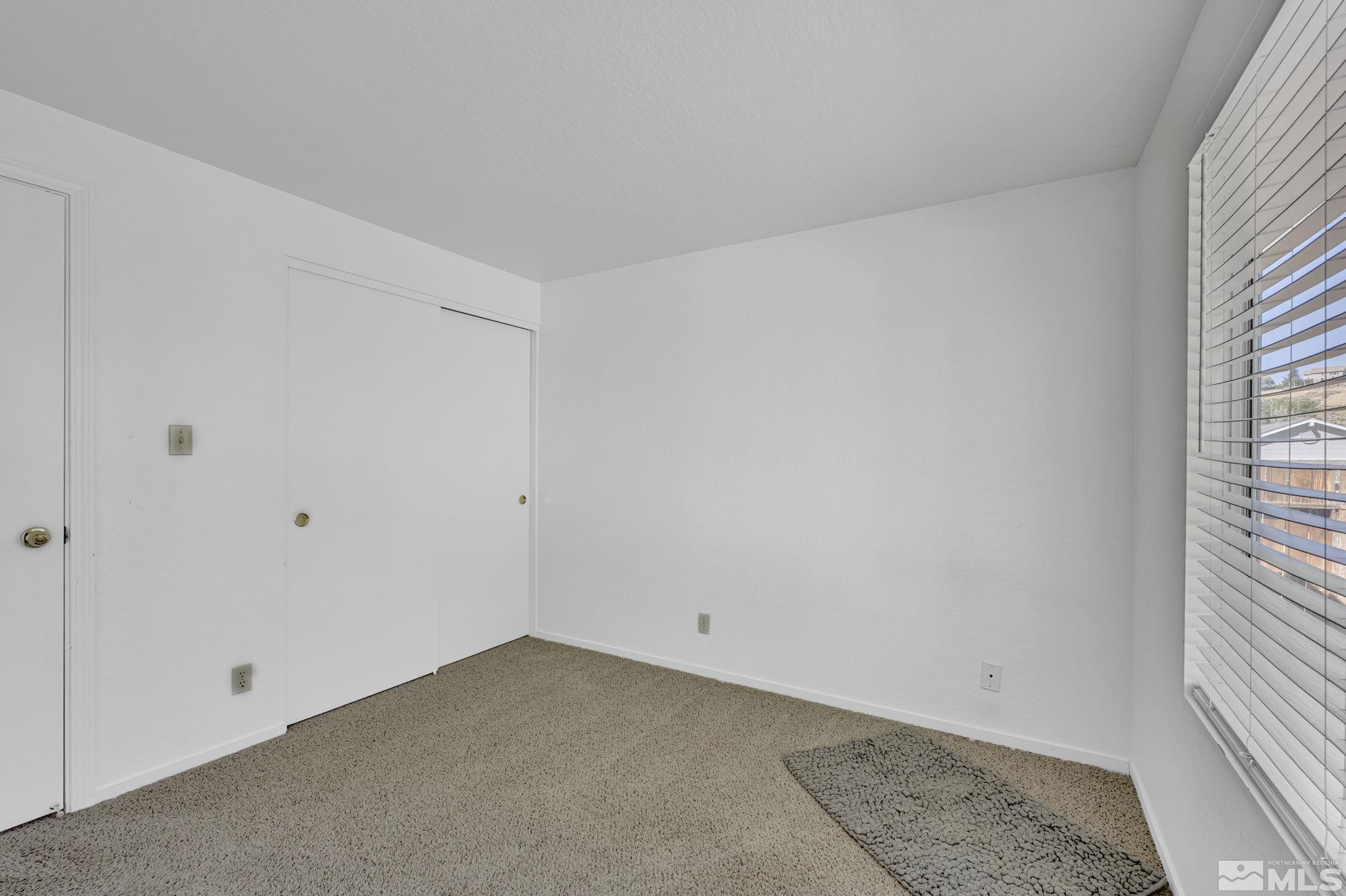 1600 Mescalero Ave