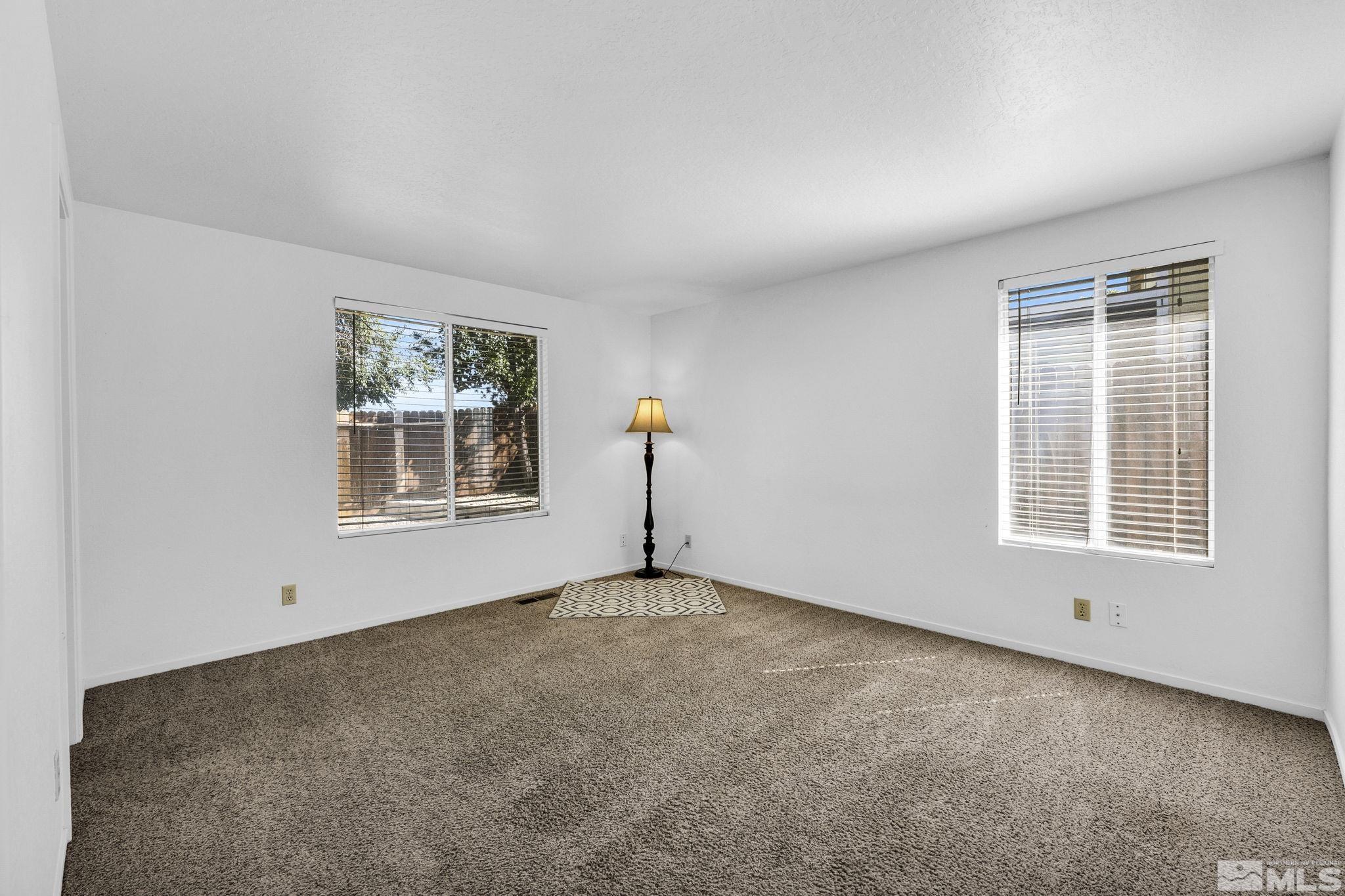 1600 Mescalero Ave