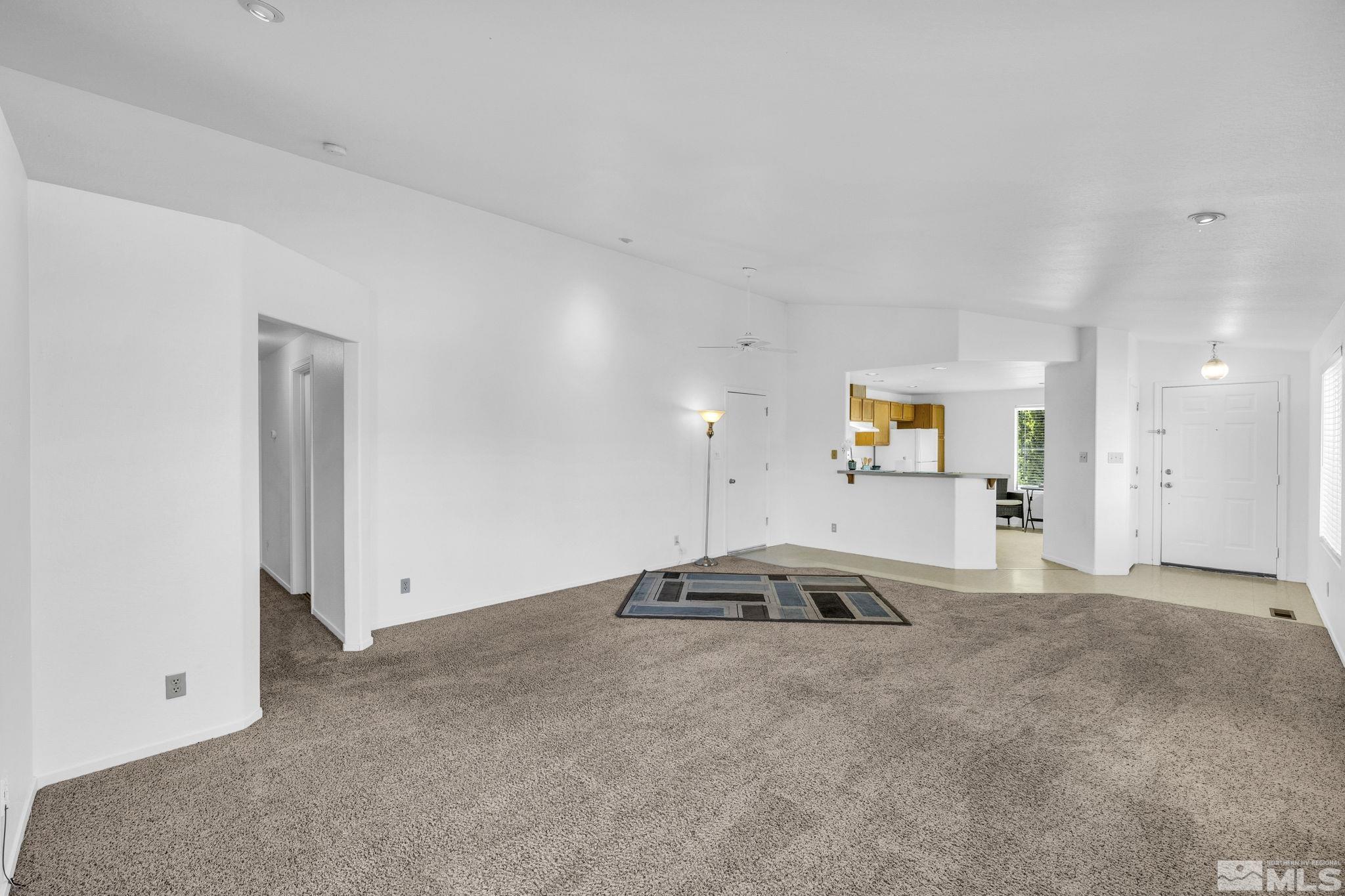 1600 Mescalero Ave