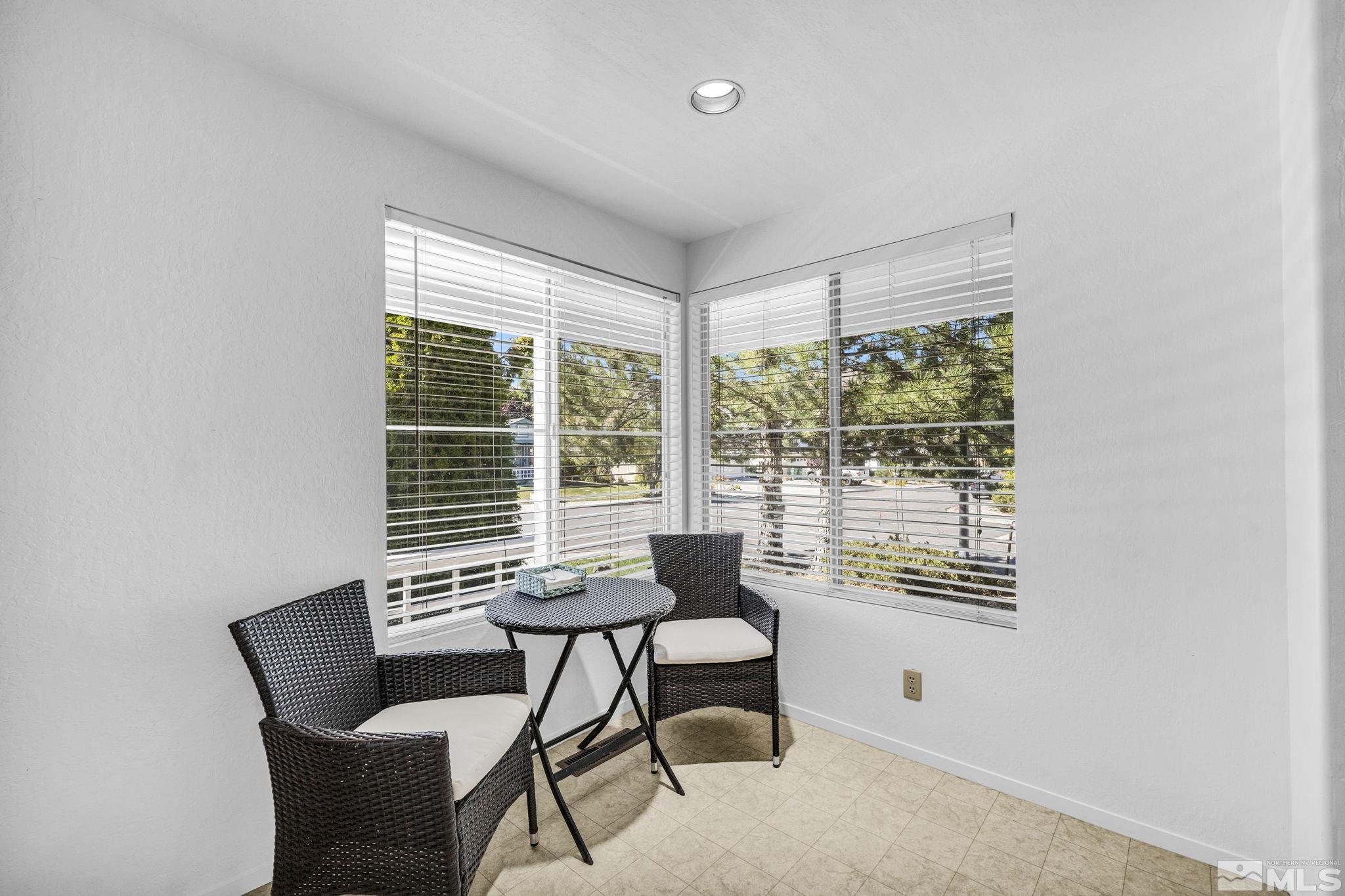 1600 Mescalero Ave