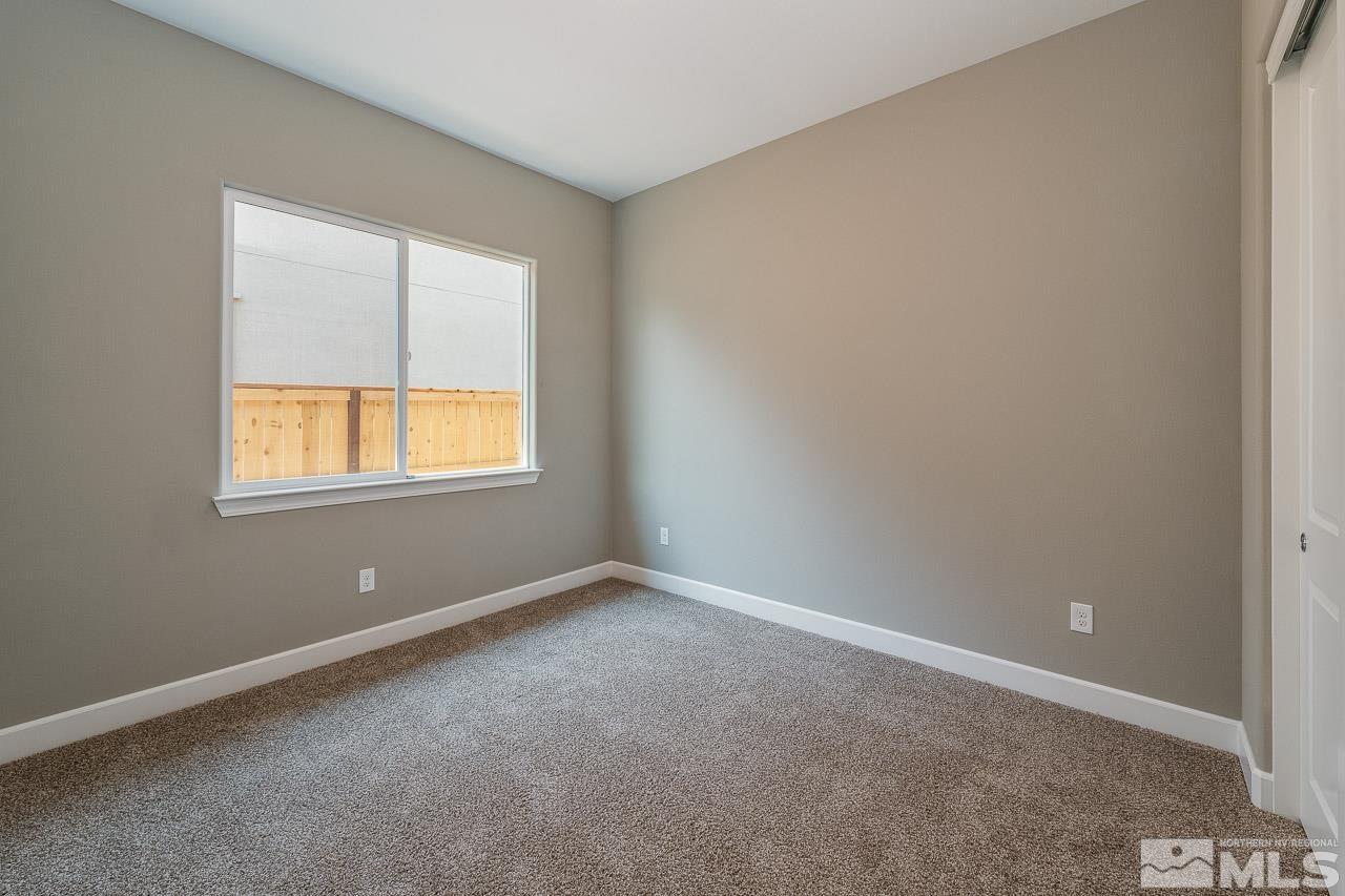 207 Starboard Drive Unit: LOT 354