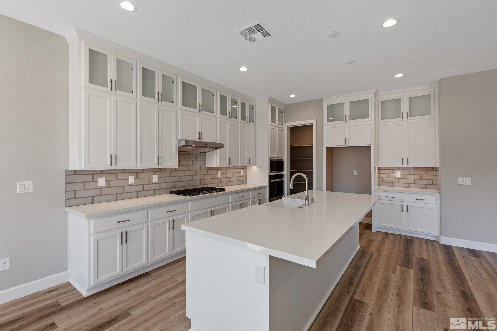 194 Commodore Drive, Lot 377
