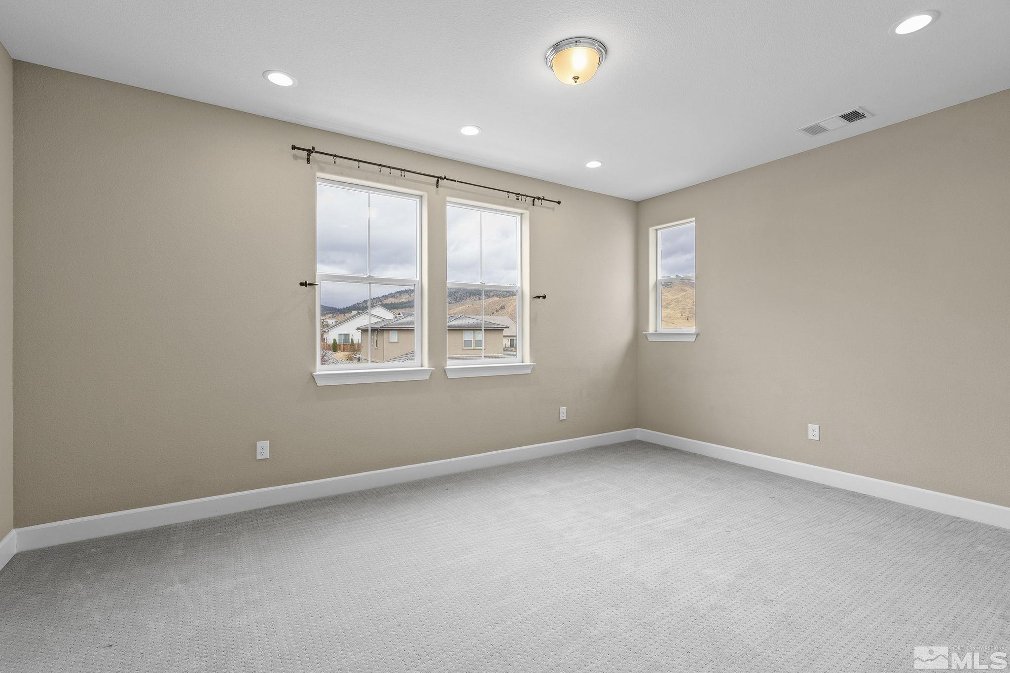 284 Endeavor Way