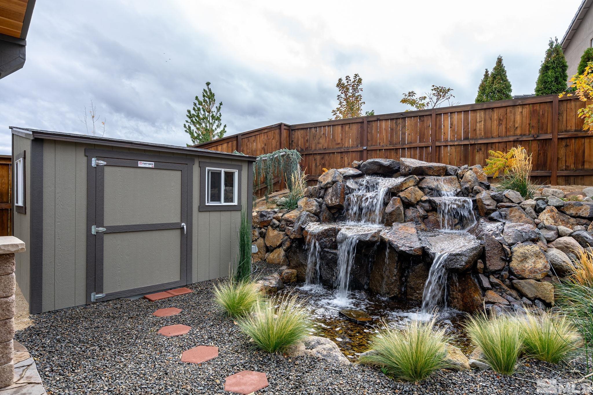 284 Endeavor Way