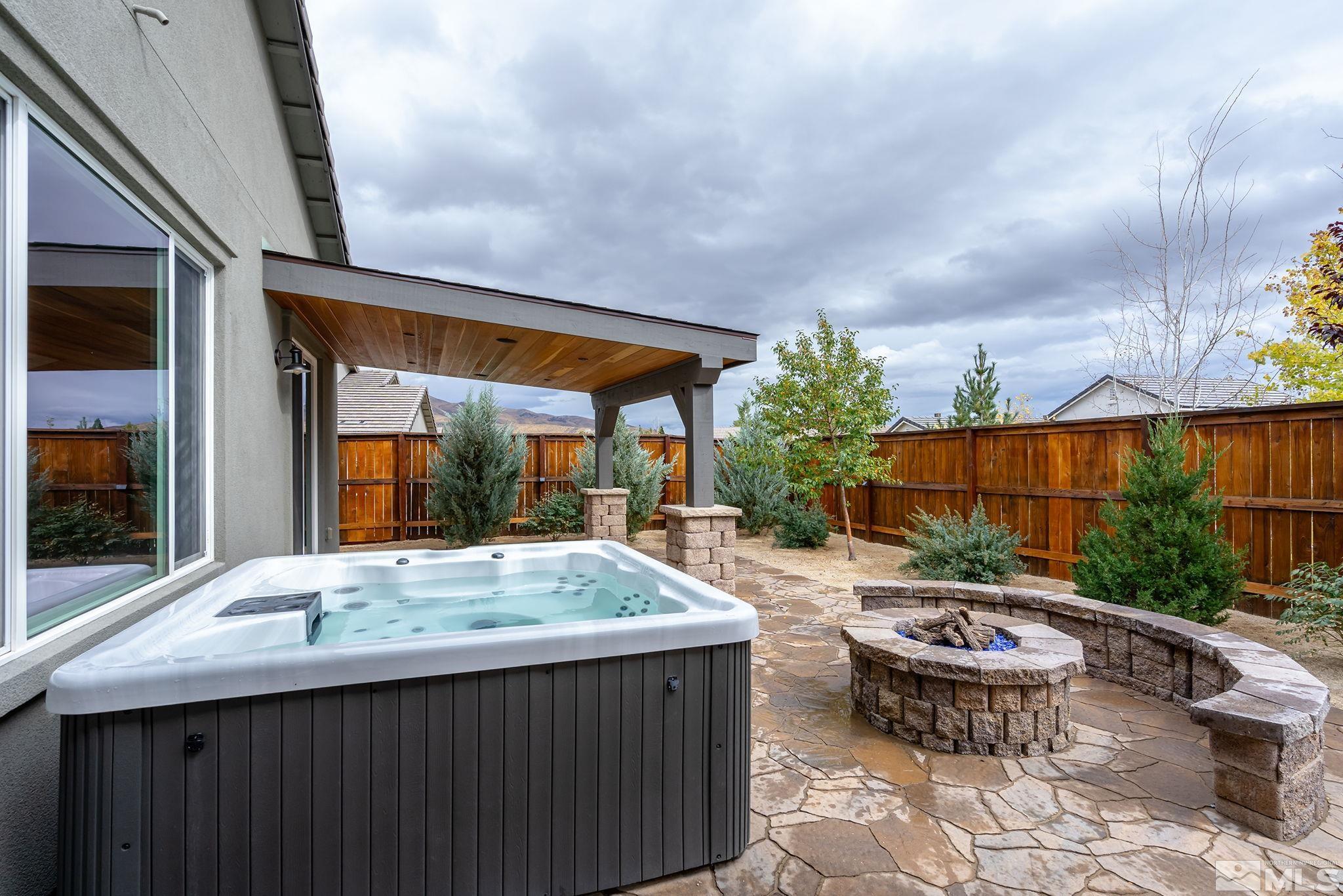 284 Endeavor Way