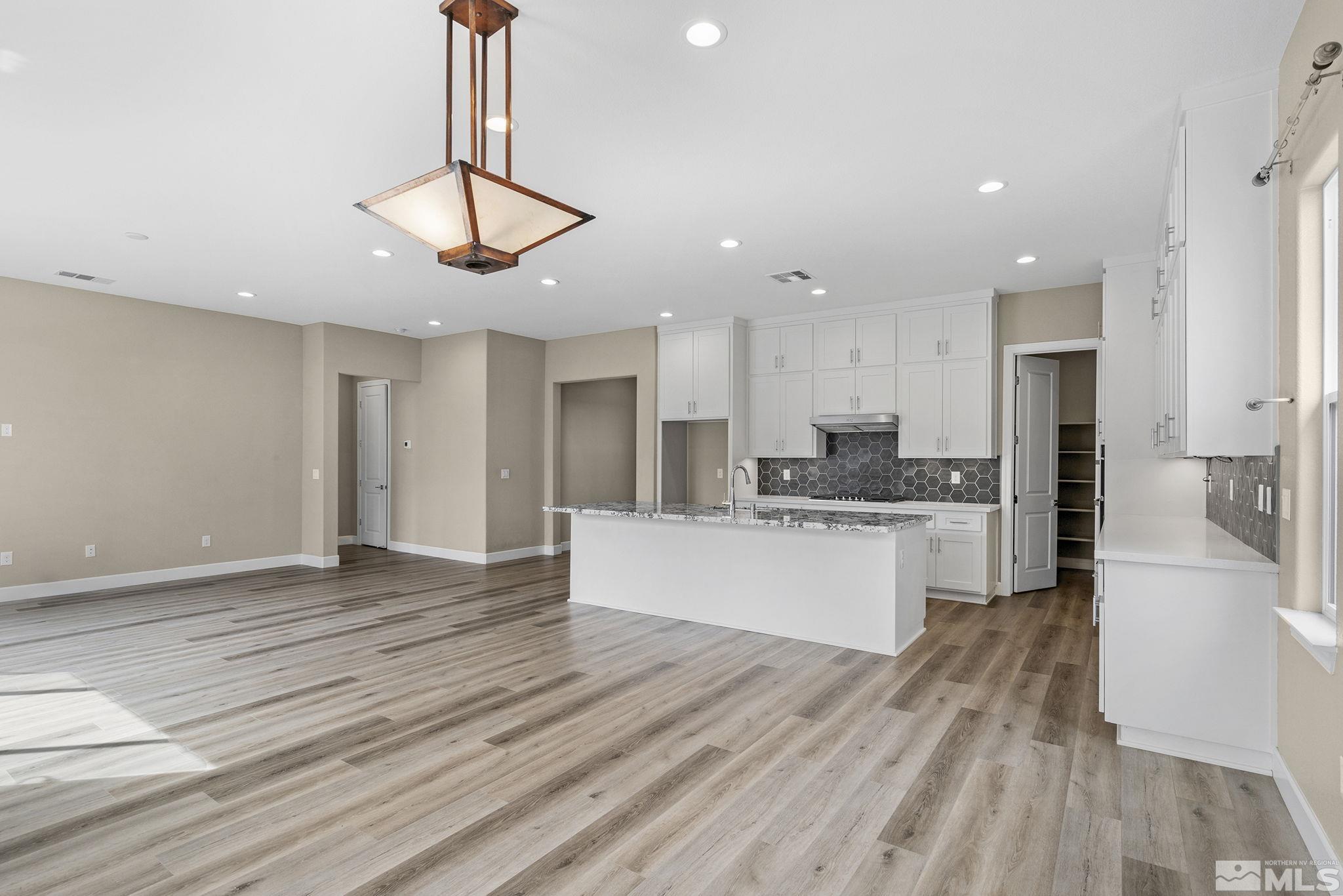 284 Endeavor Way