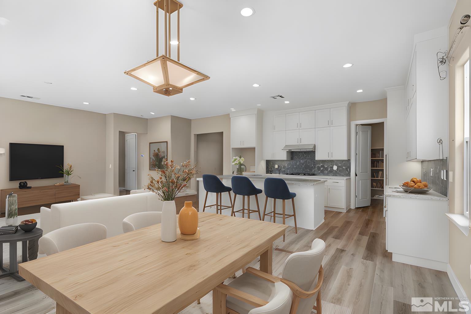 284 Endeavor Way
