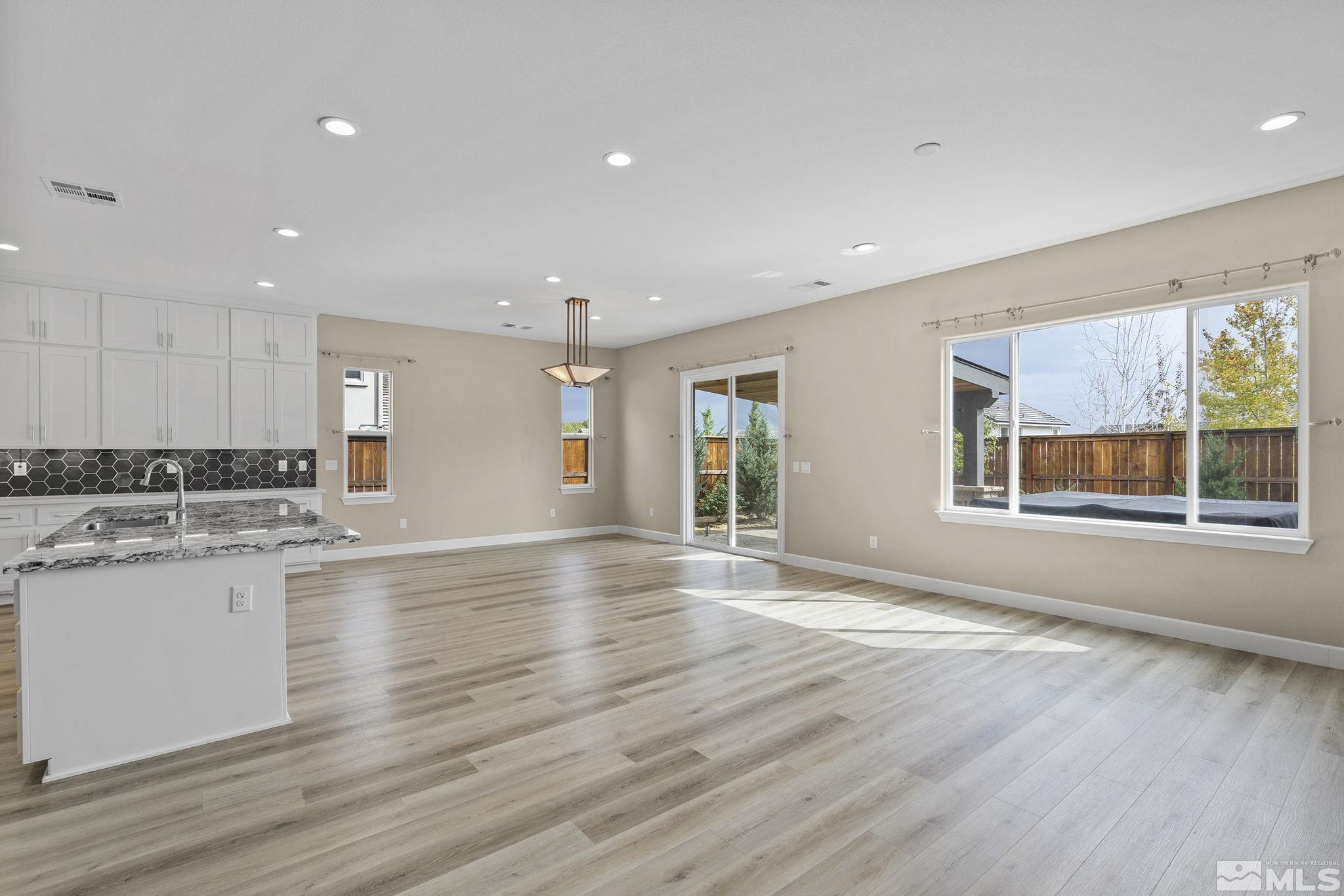 284 Endeavor Way