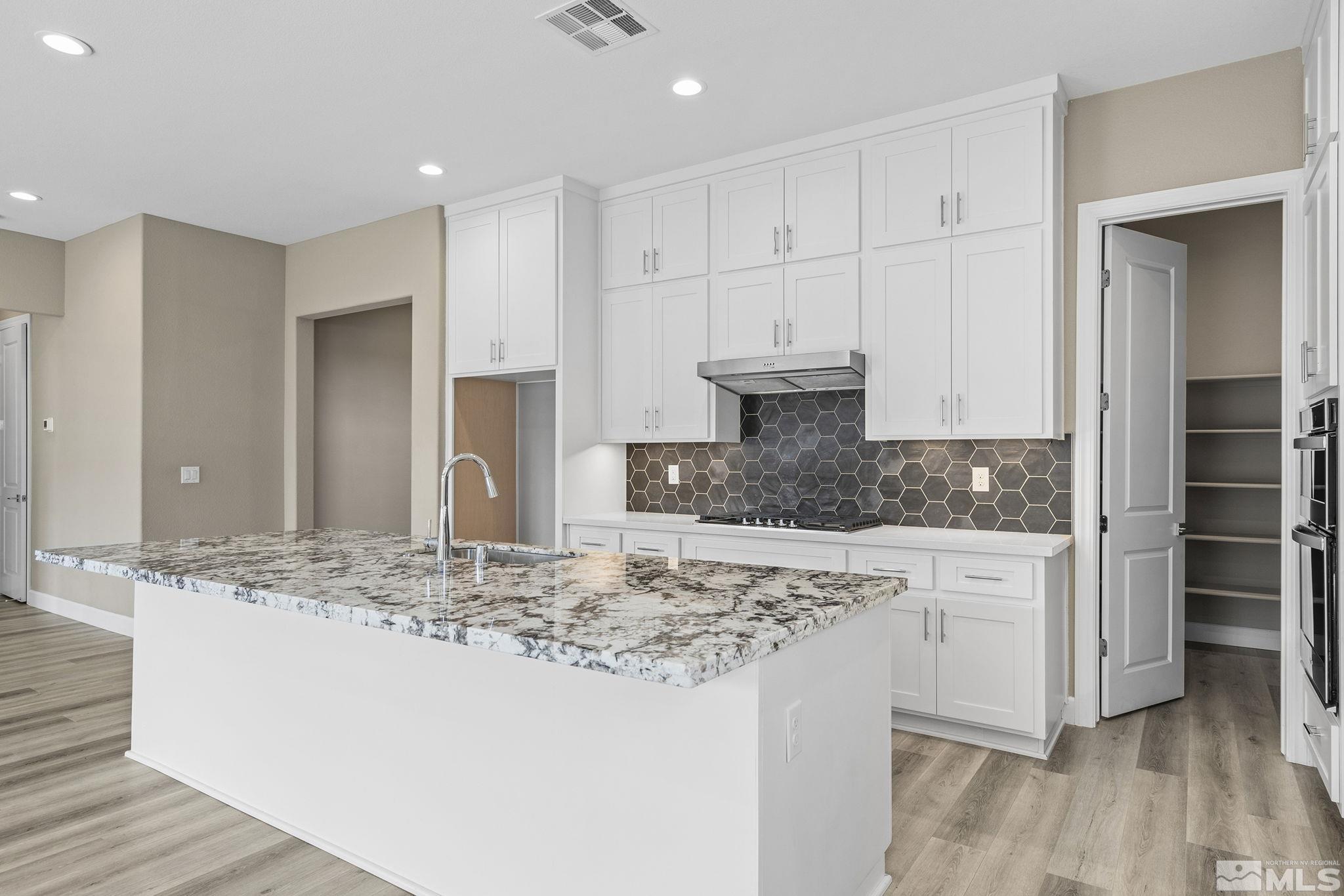 284 Endeavor Way