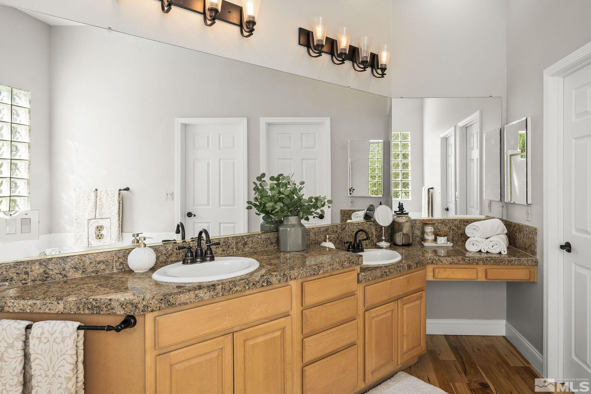 4863 Elkcreek Trail
