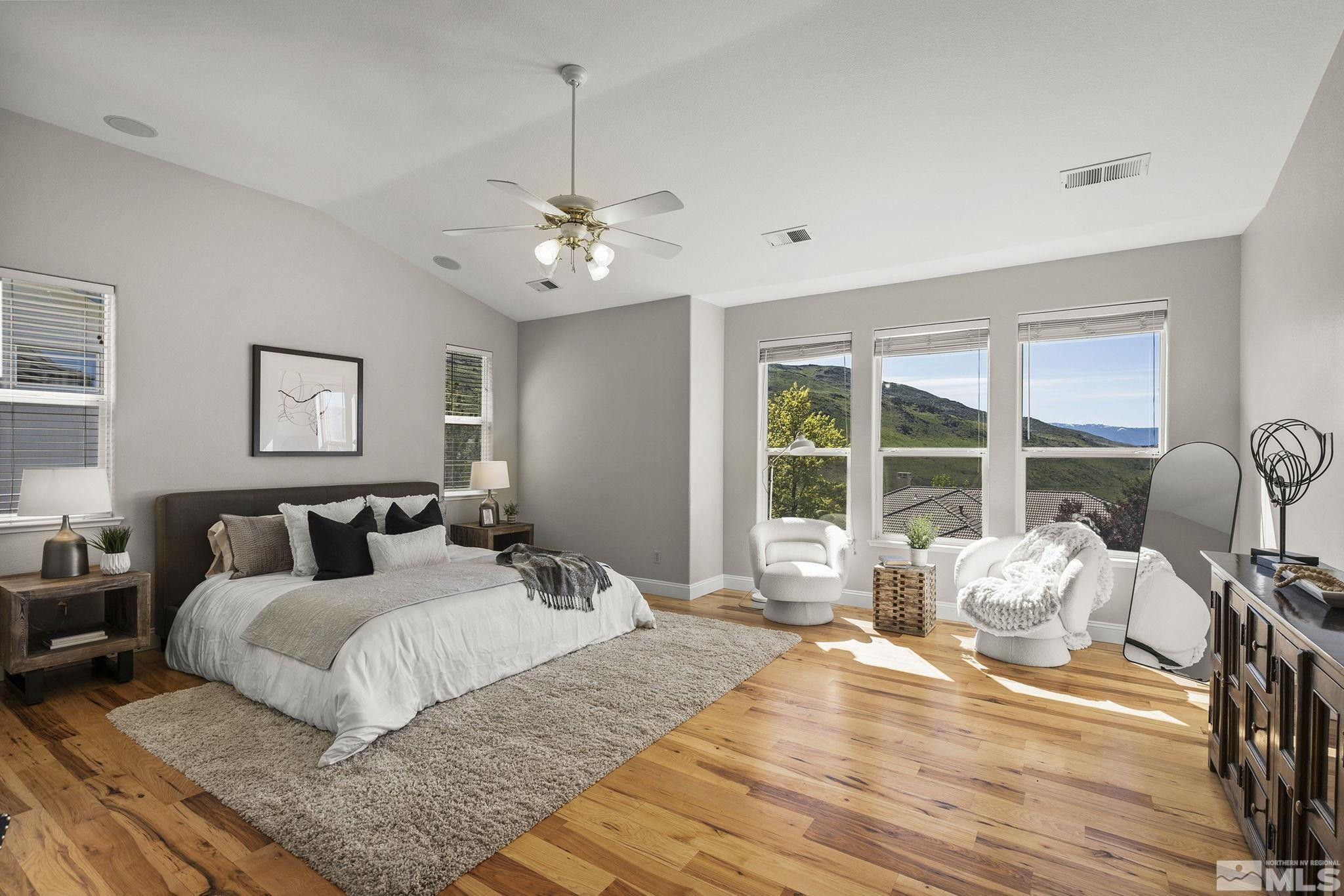 4863 Elkcreek Trail