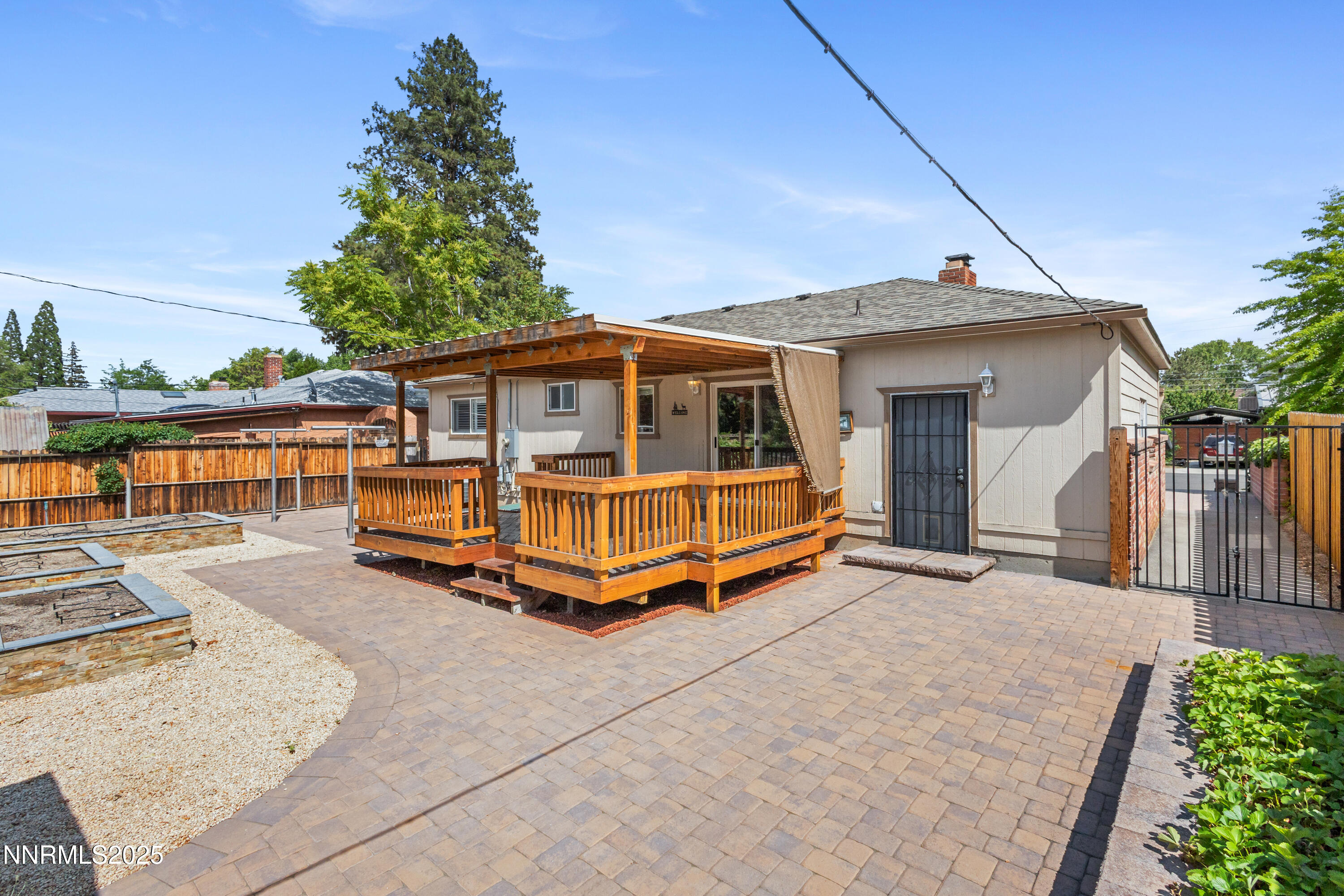 2441 Riviera Street