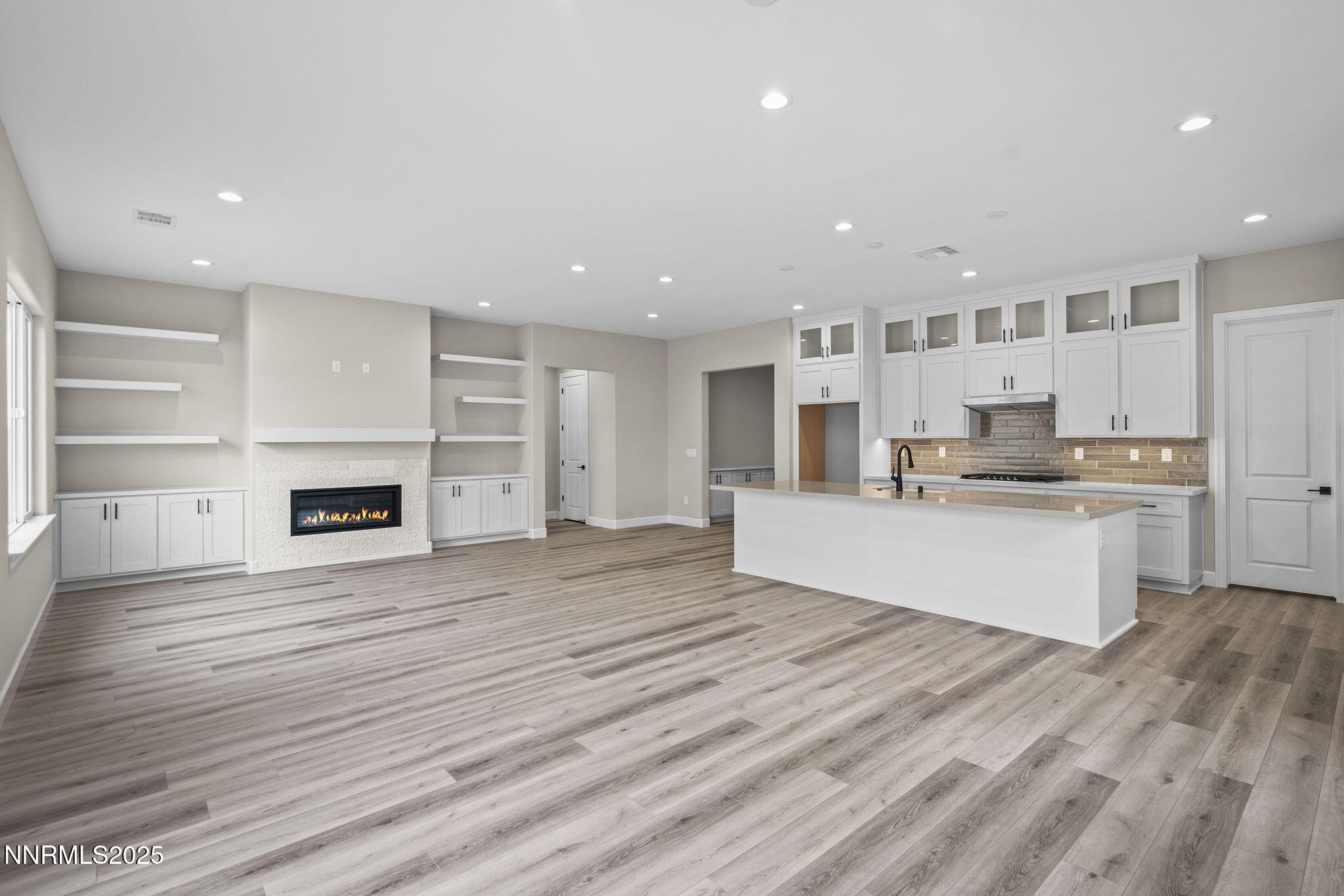 171 Commodore Drive
