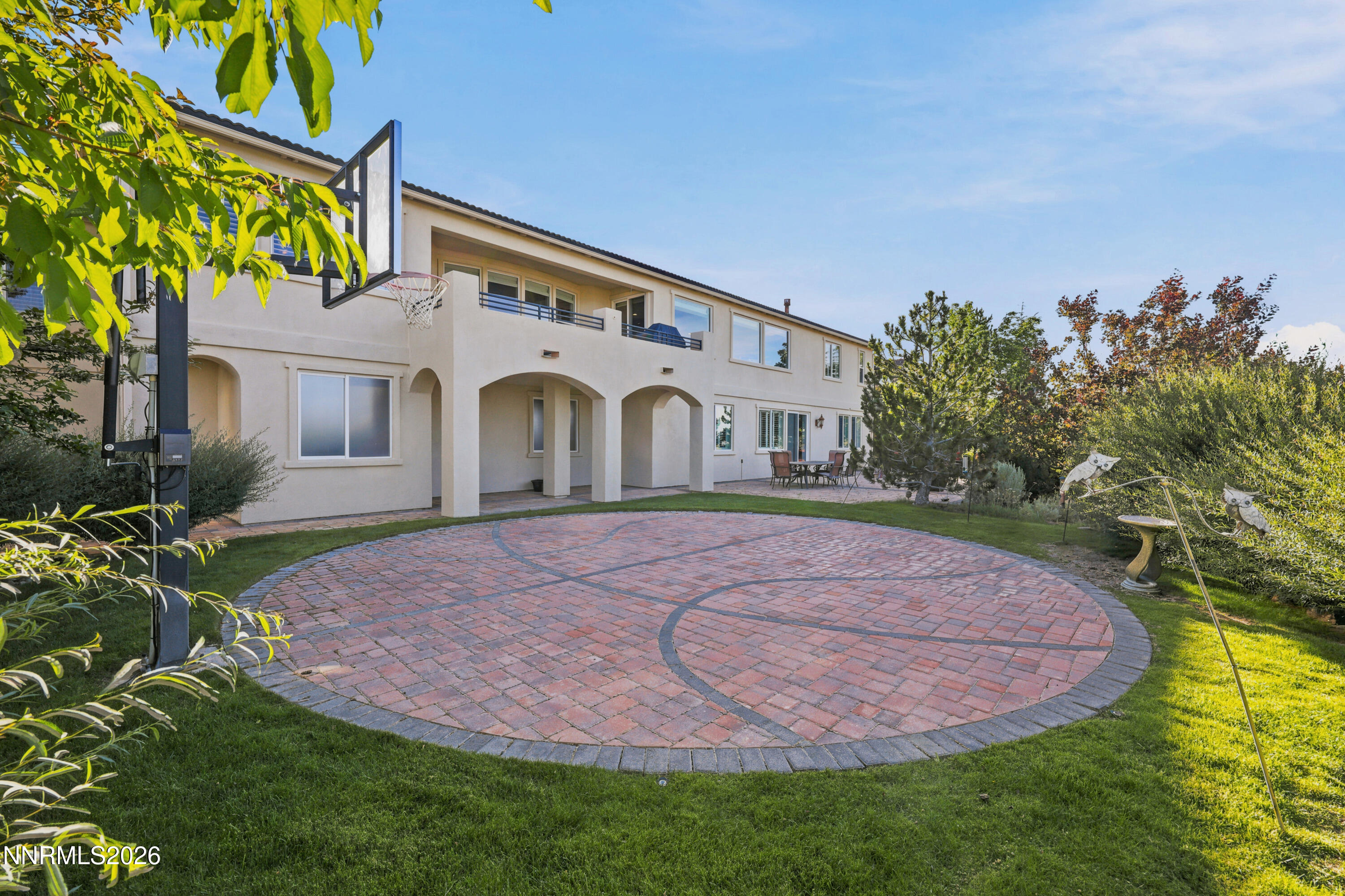 5940 Cour Saint Michelle