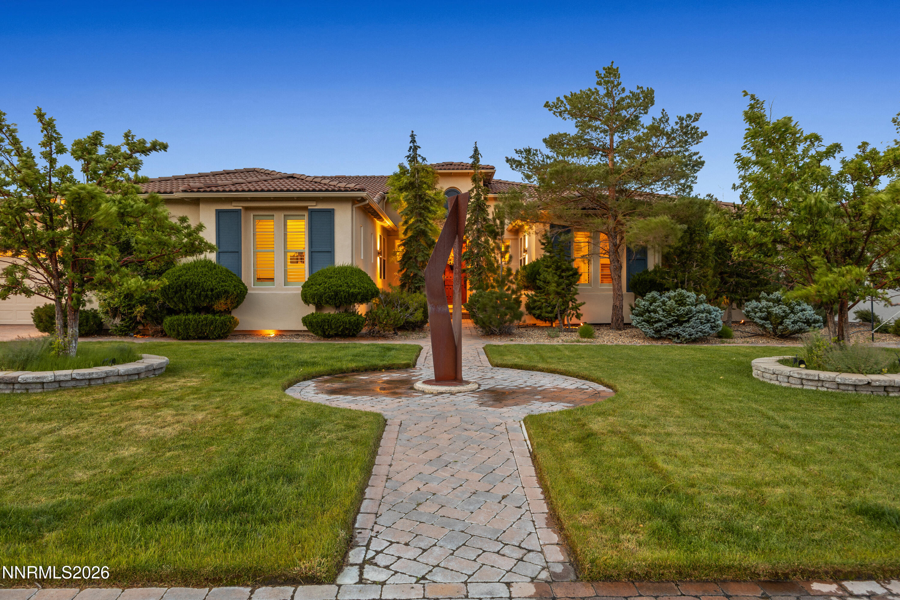 5940 Cour Saint Michelle