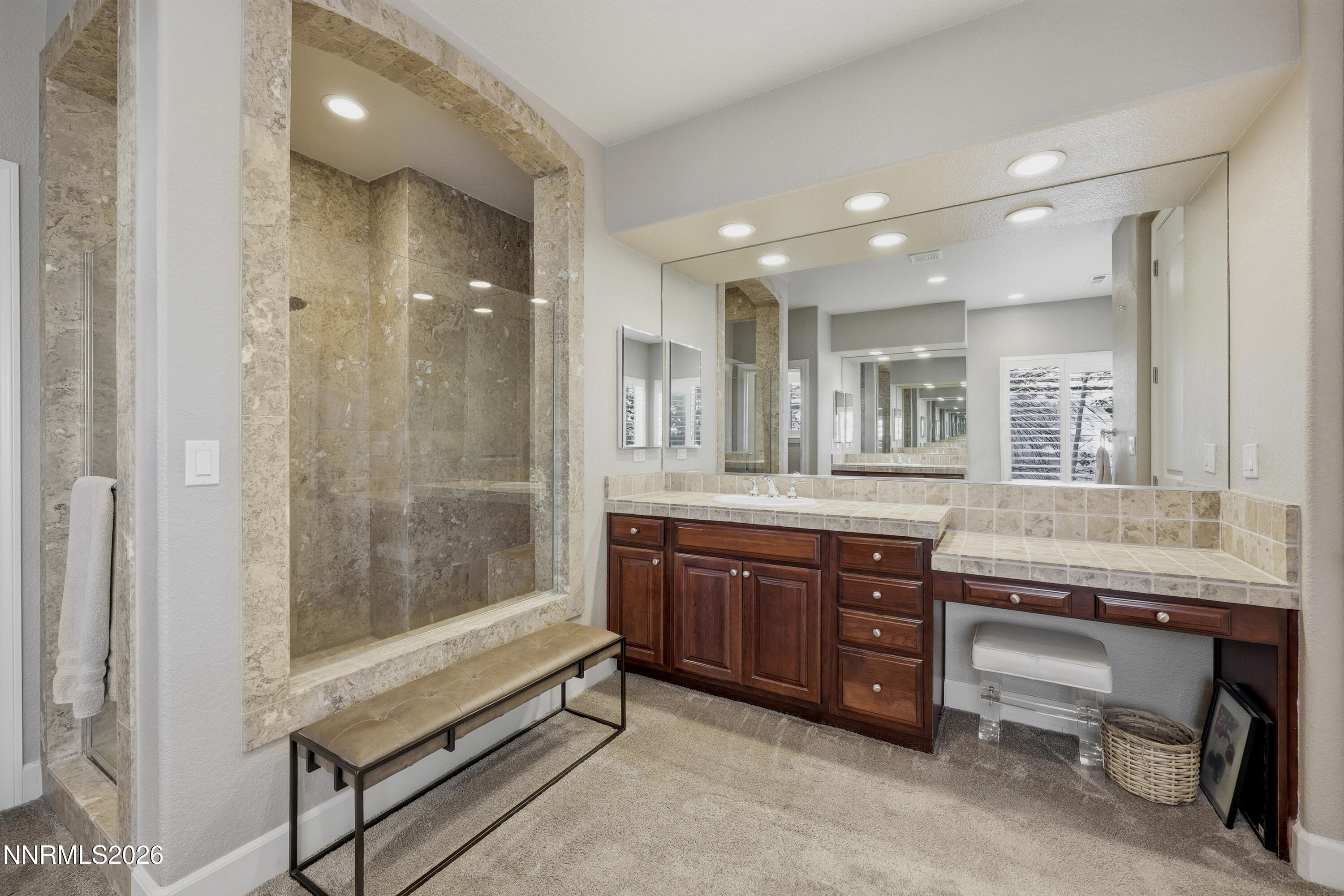 5940 Cour Saint Michelle