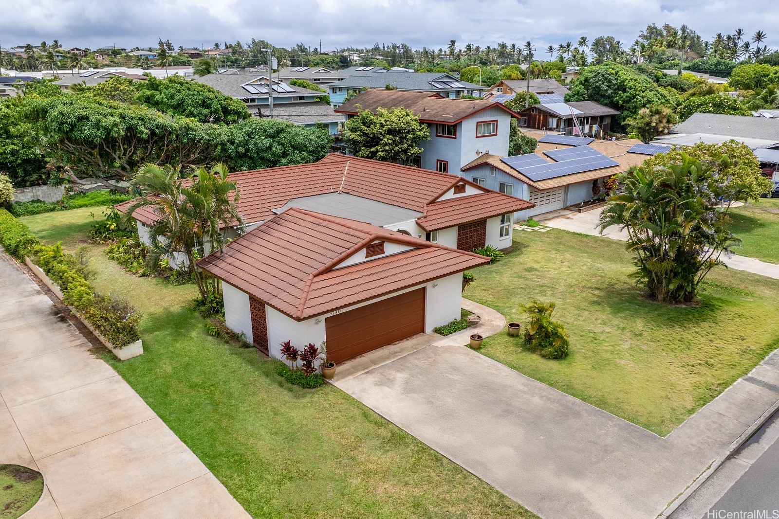 55-439 Naniloa Loop