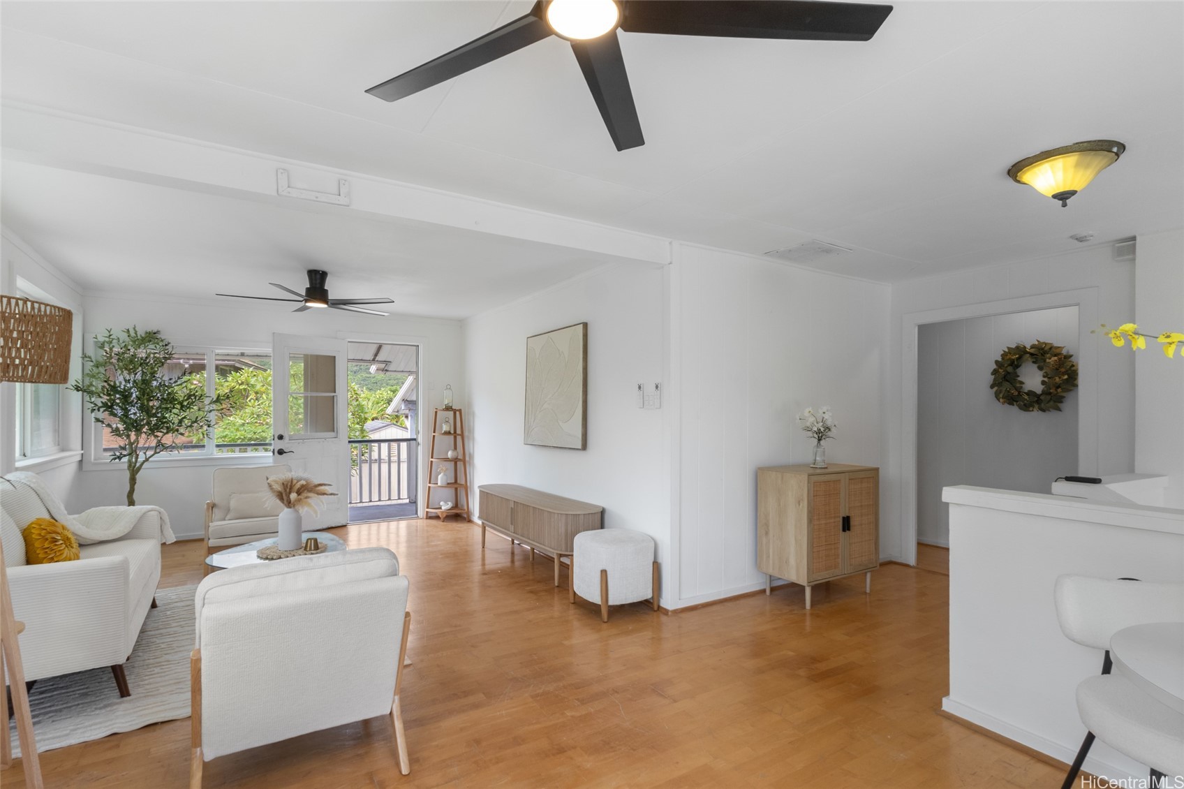 53-36 Pokiwai Place A