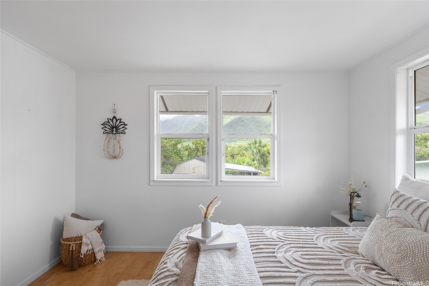 53-36 Pokiwai Place A