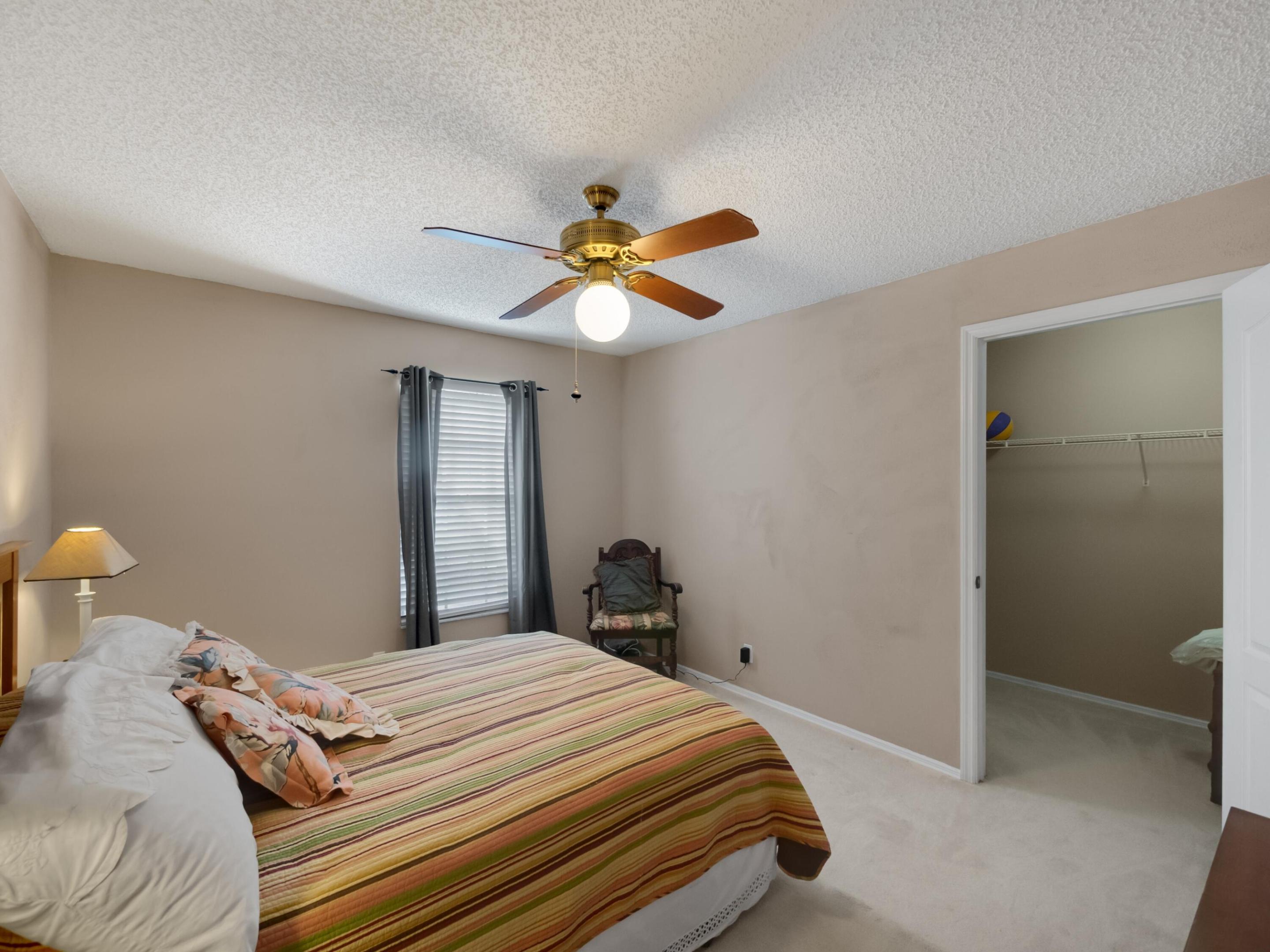 1005 Pine Lake Circle