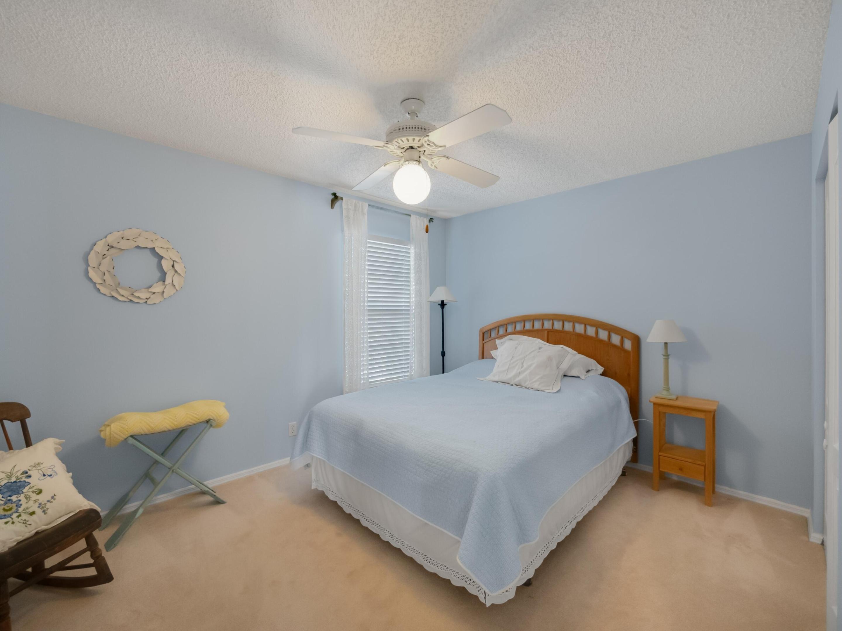 1005 Pine Lake Circle
