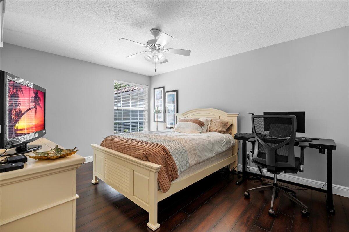 1370 Saint Lawrence Drive