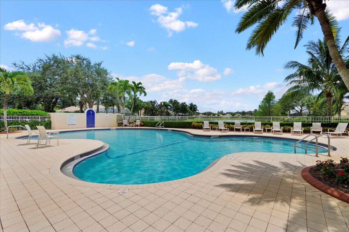 1370 Saint Lawrence Drive
