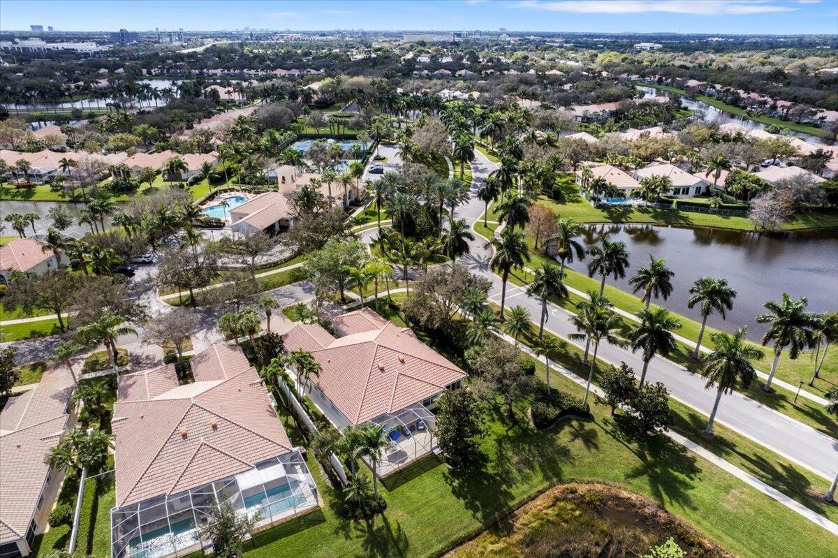 1370 Saint Lawrence Drive