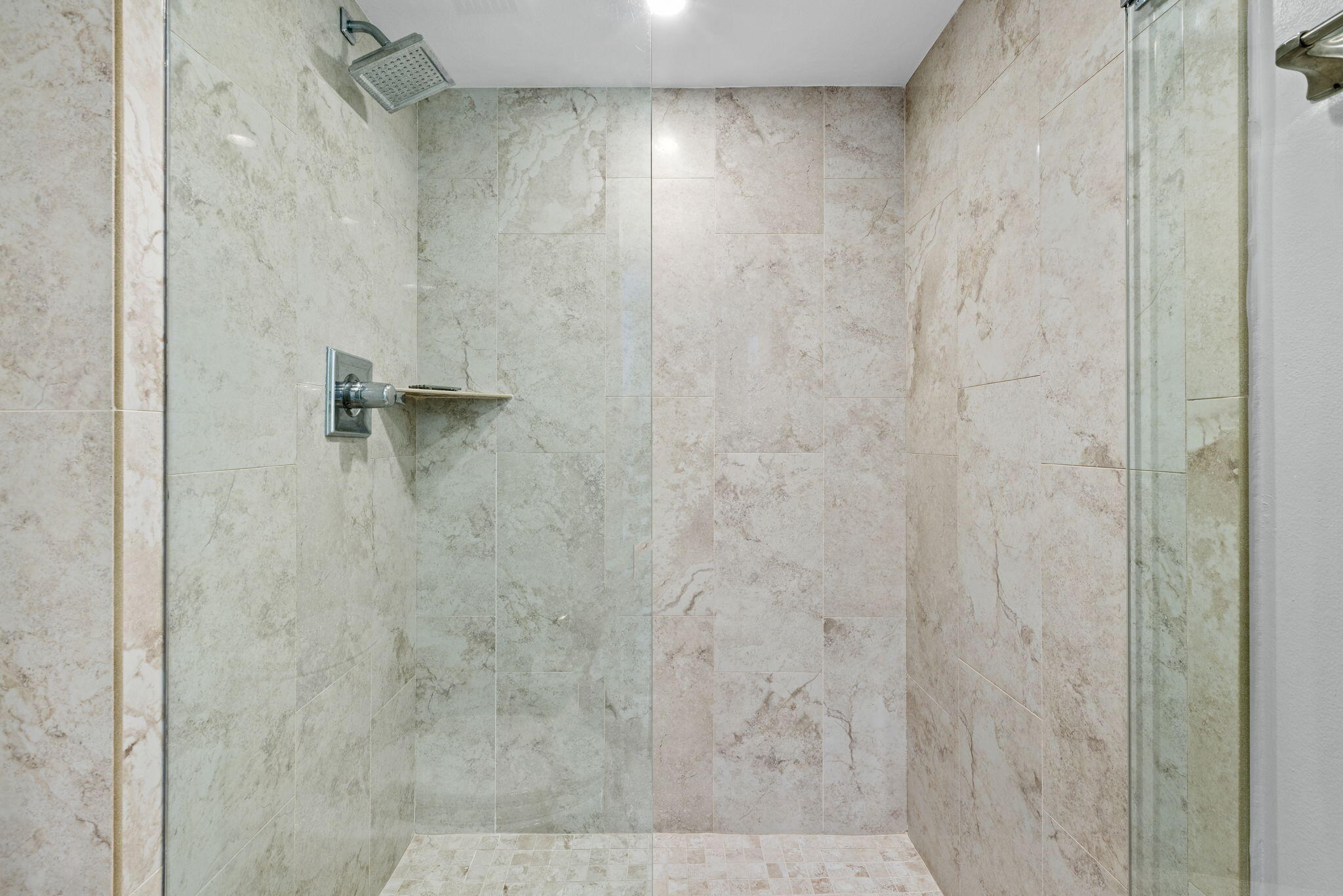 120 Lakeshore Drive 637