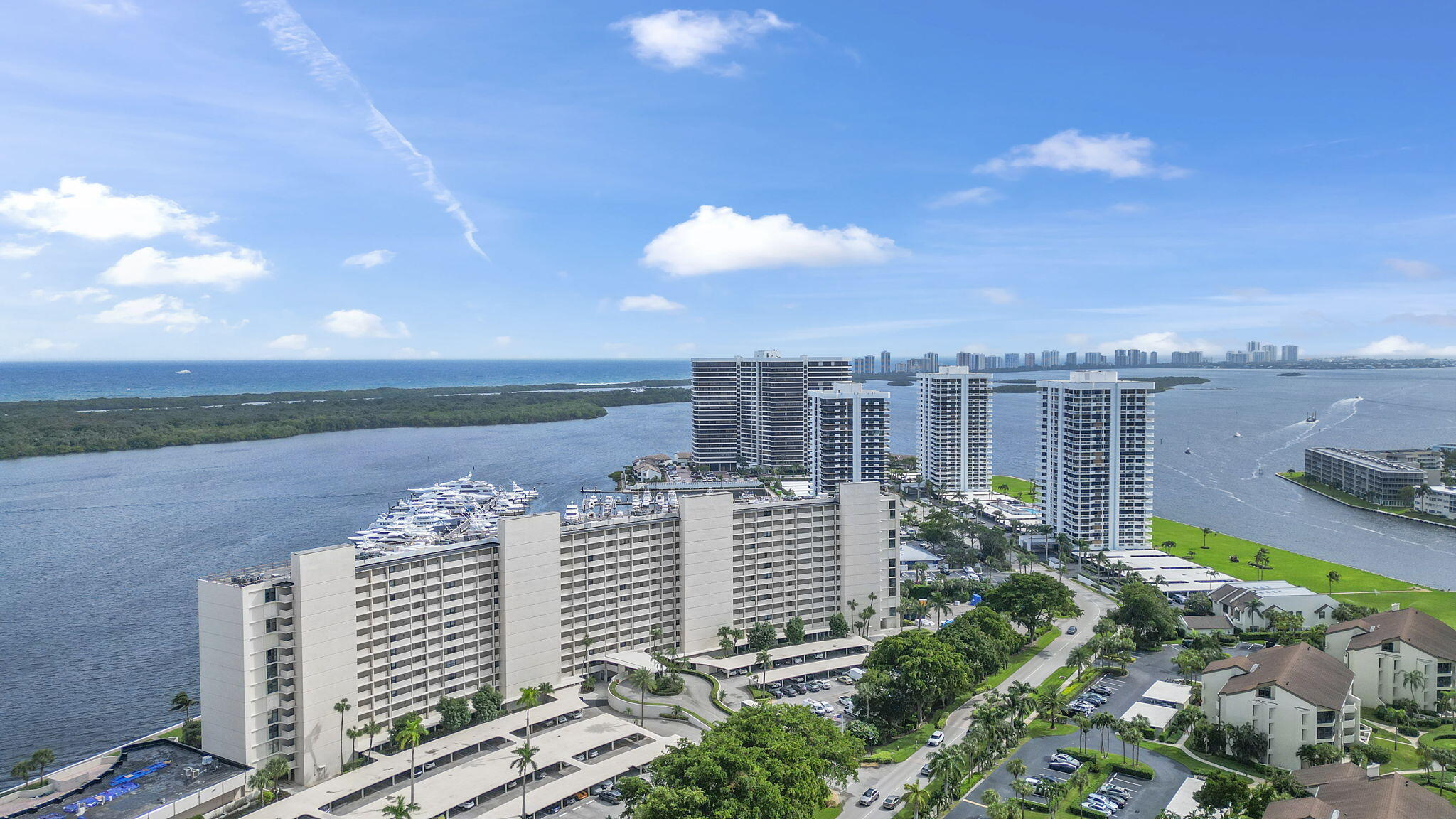 120 Lakeshore Drive 637