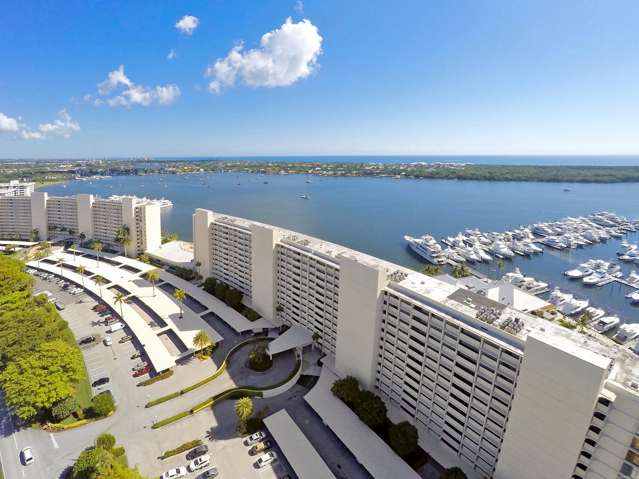 120 Lakeshore Drive 637