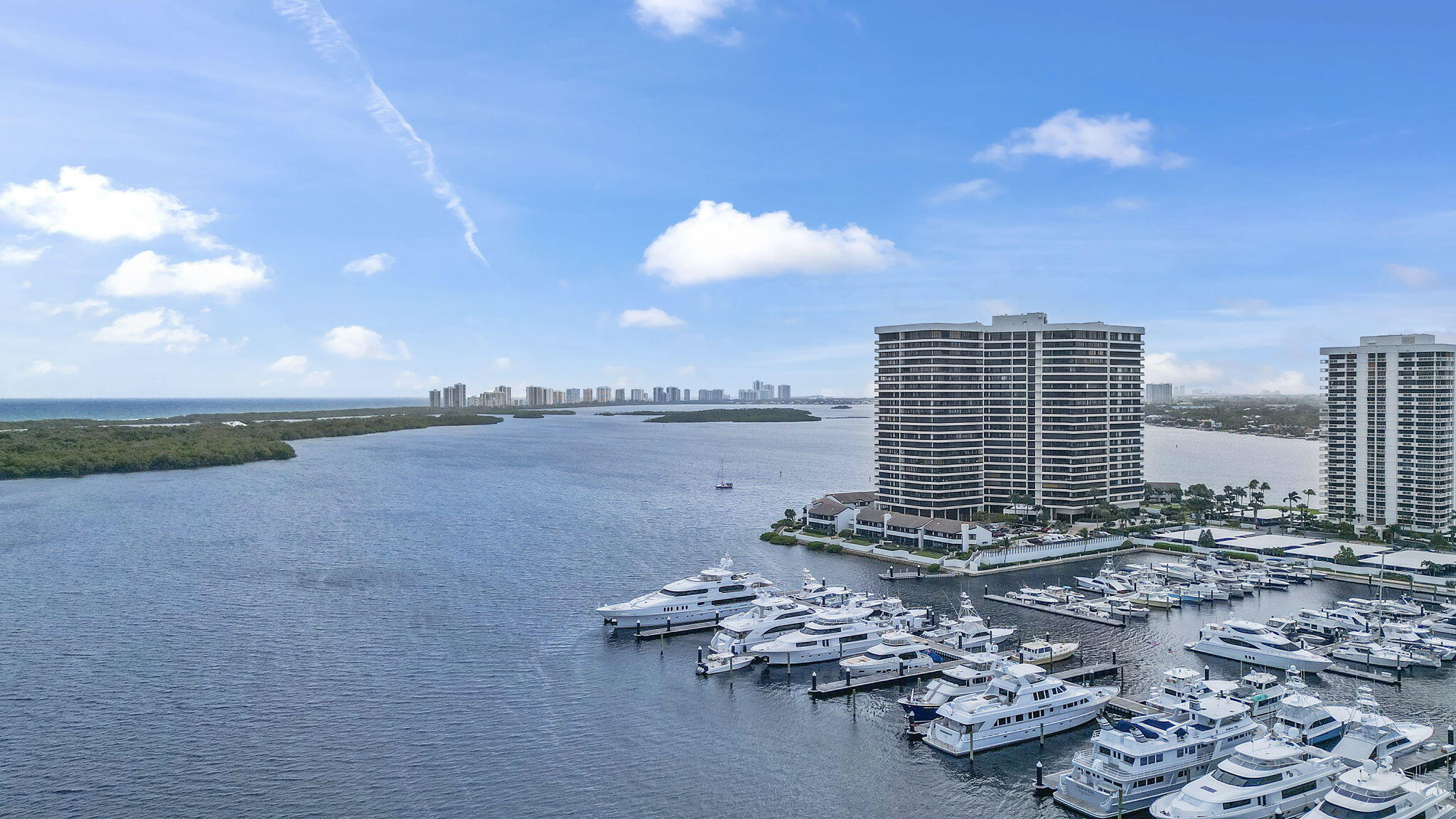 120 Lakeshore Drive 637