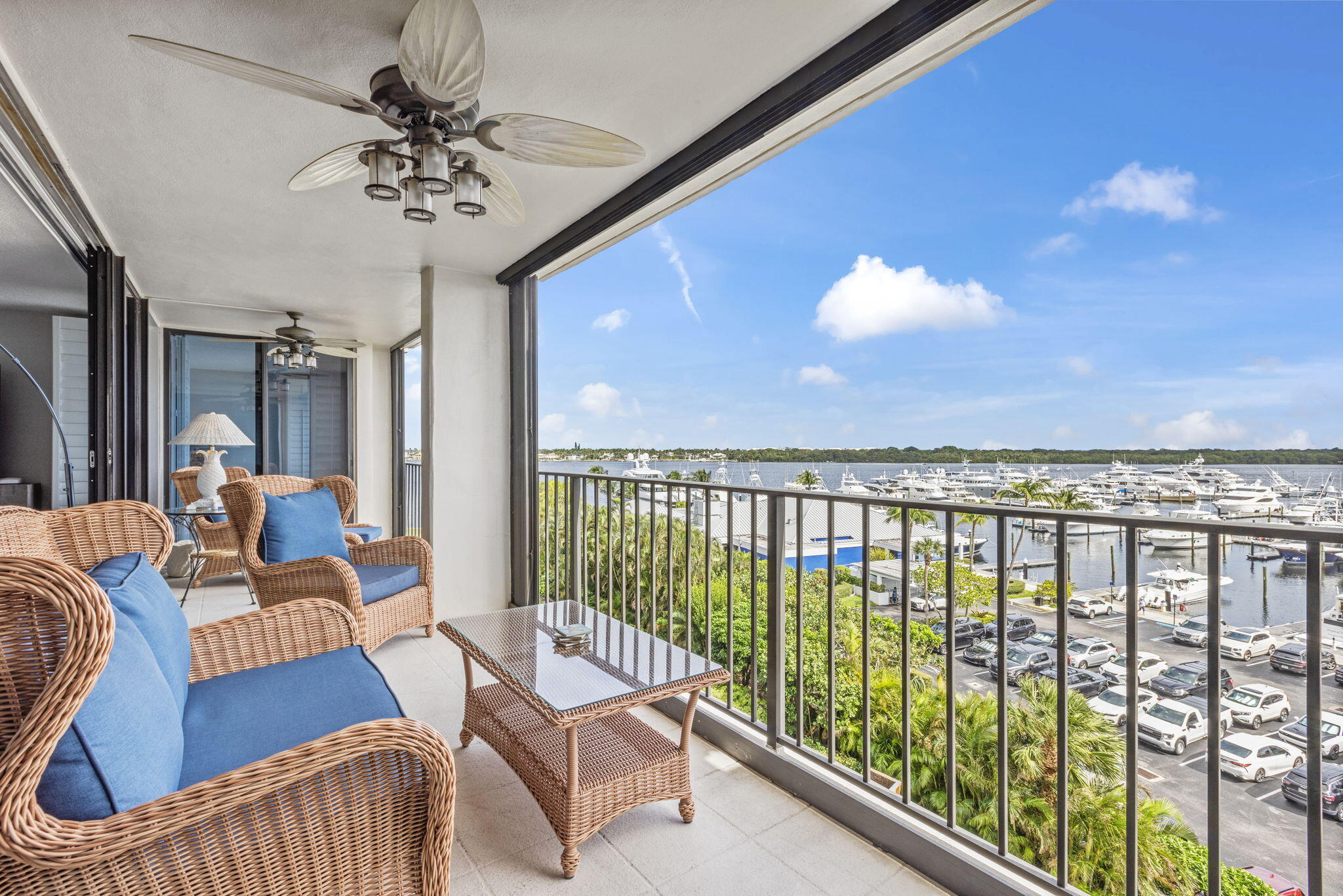 120 Lakeshore Drive 637