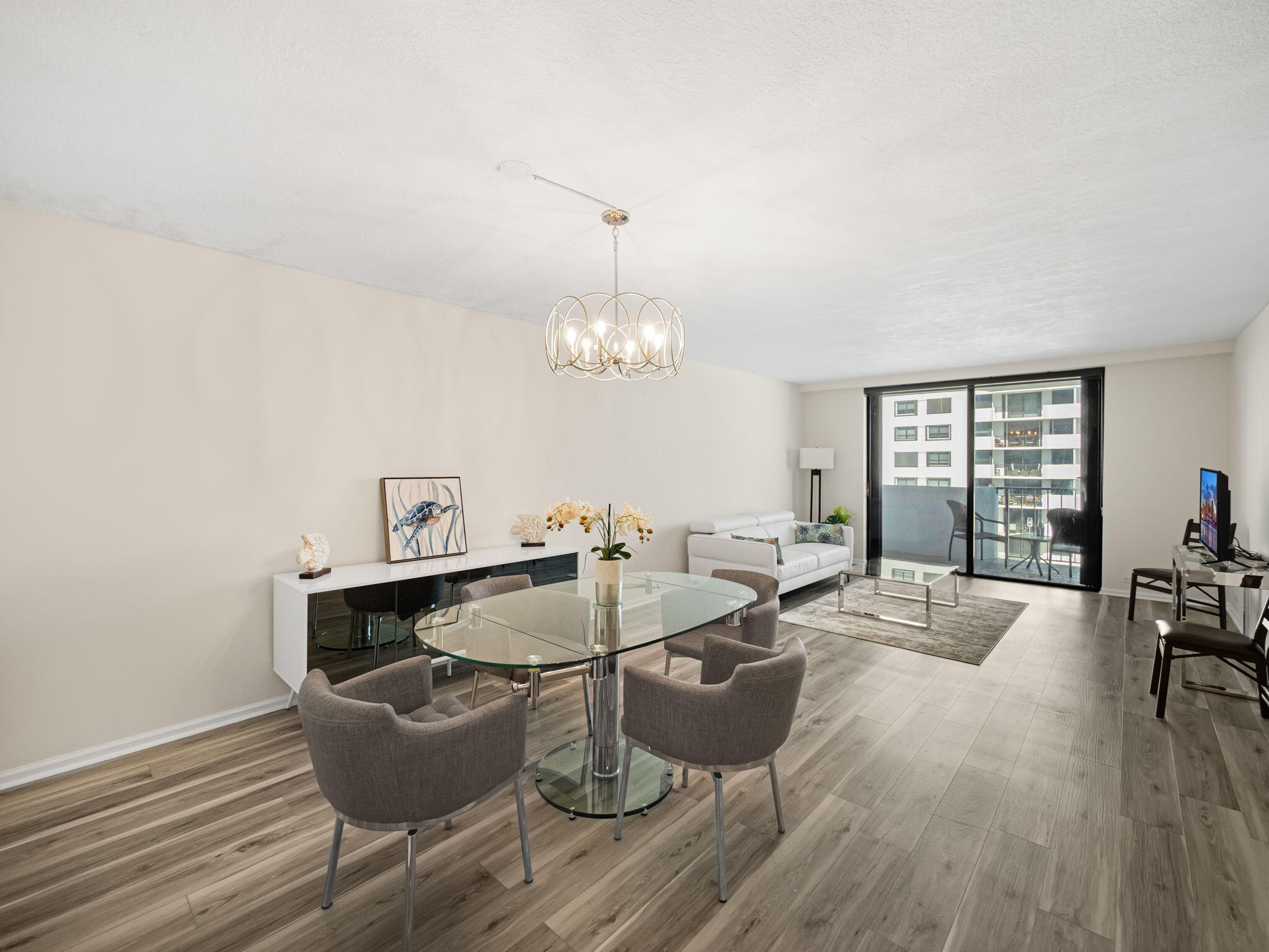 1200 Marine Way 401