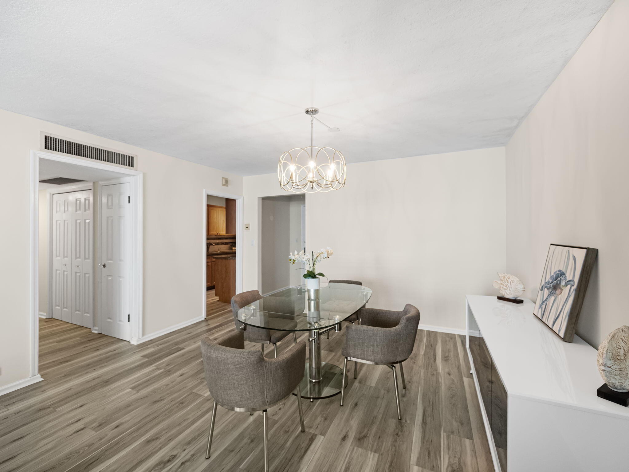 1200 Marine Way 401