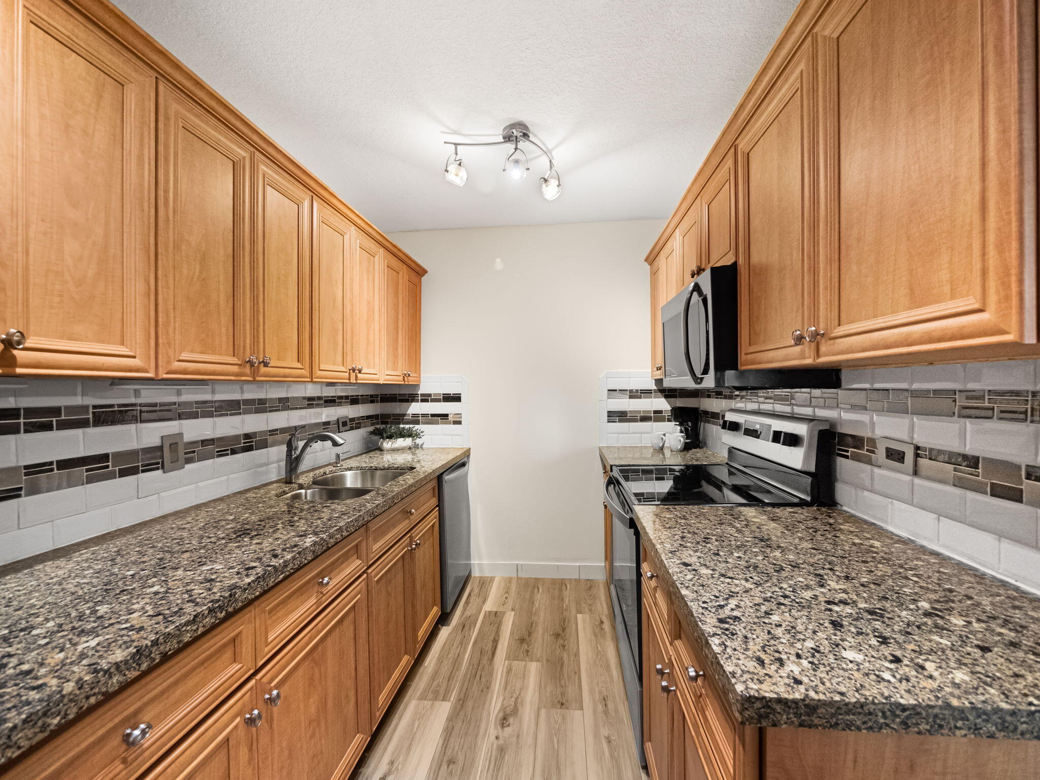 1200 Marine Way 401