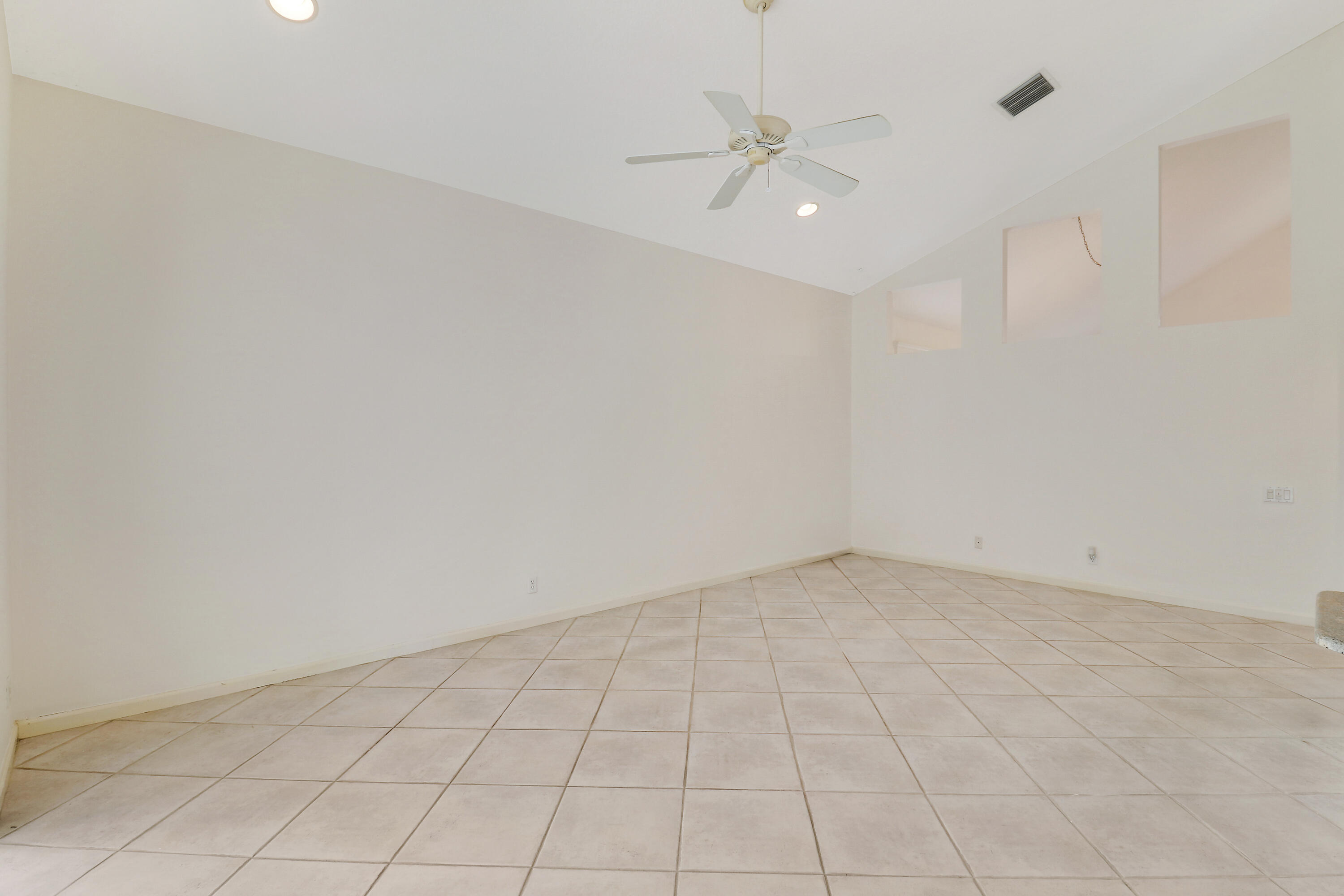 64 Princewood Lane