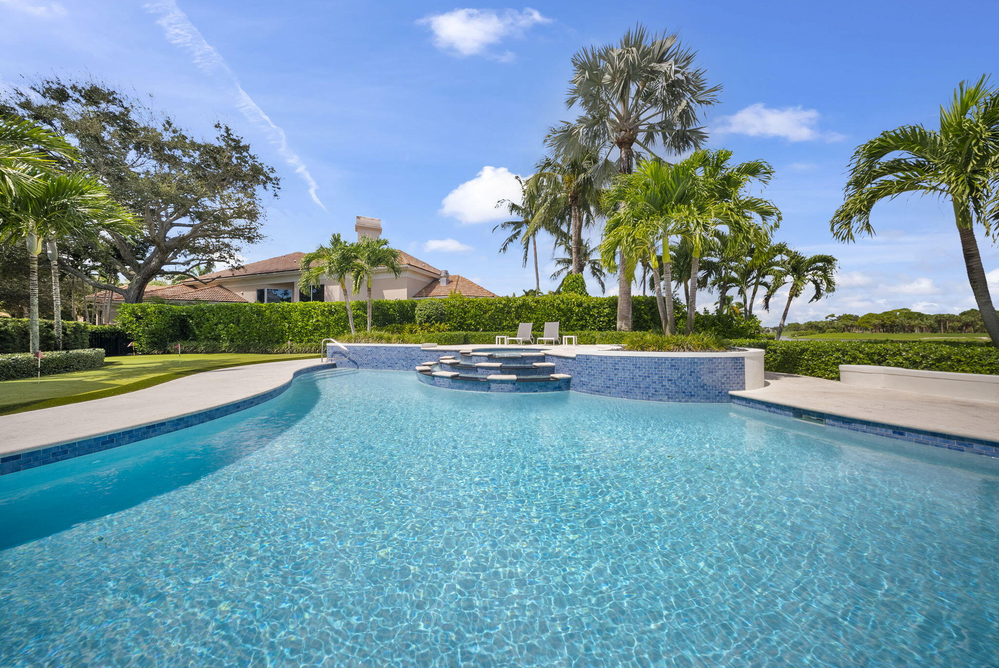 208 Locha Drive