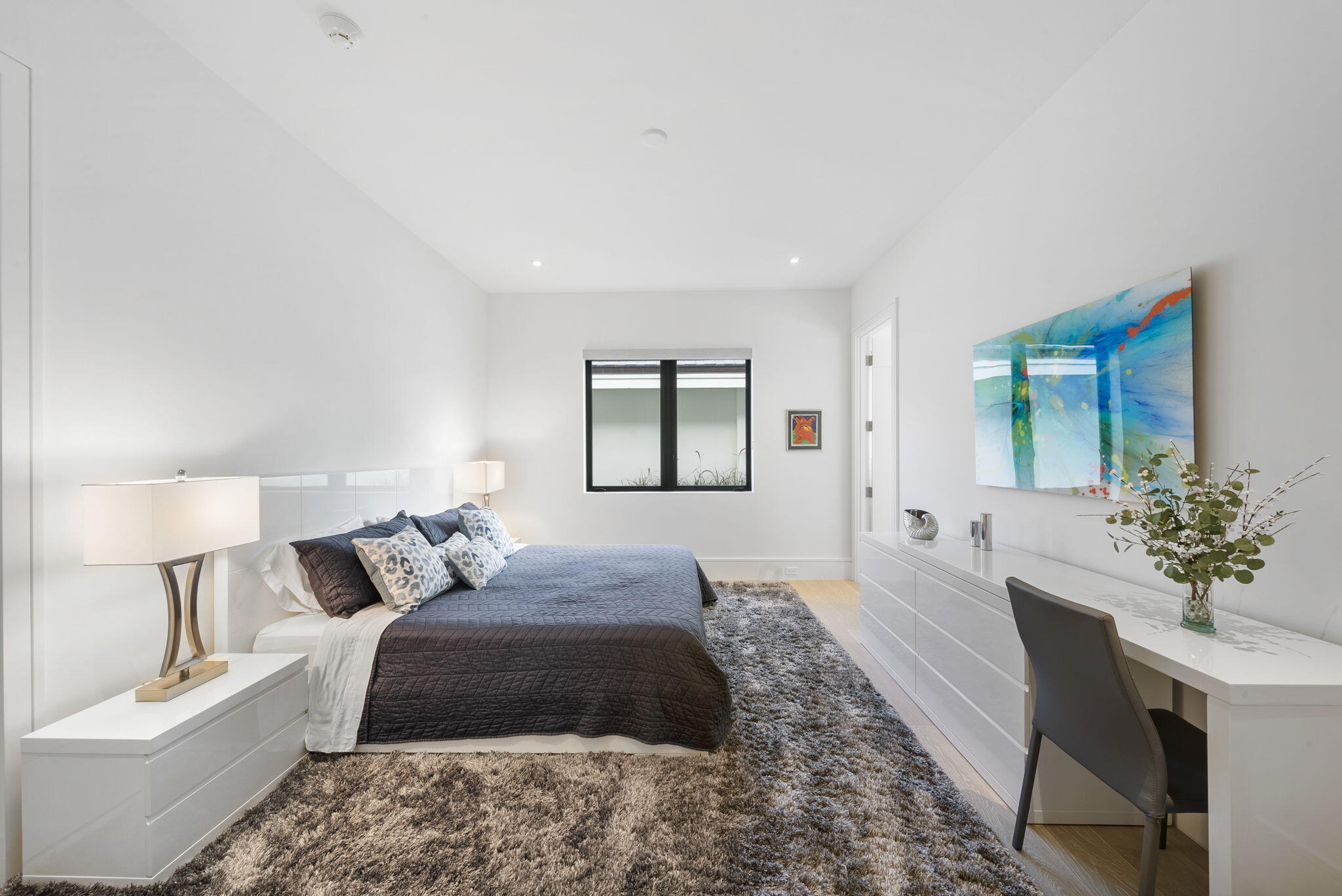208 Locha Drive