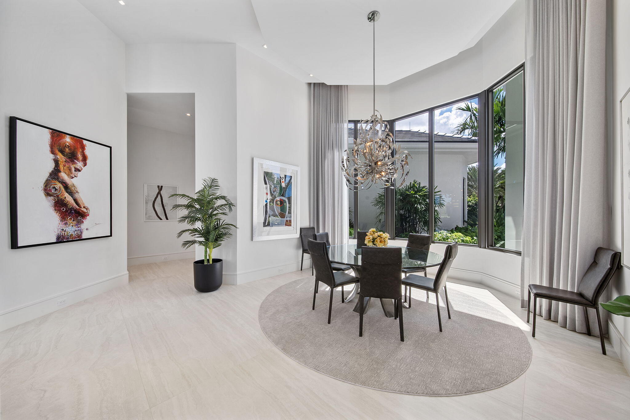 208 Locha Drive