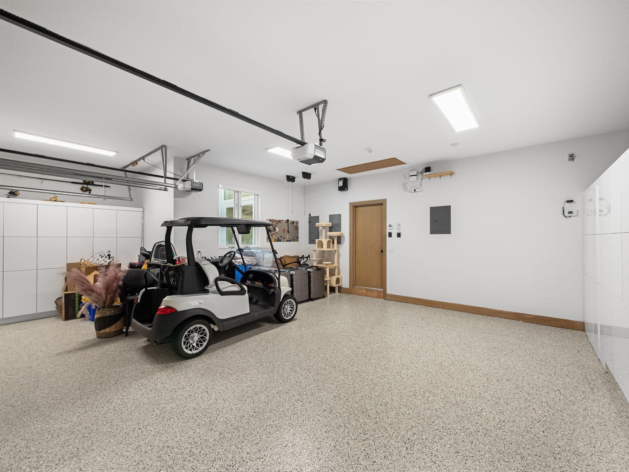 3299 Bridgegate Drive