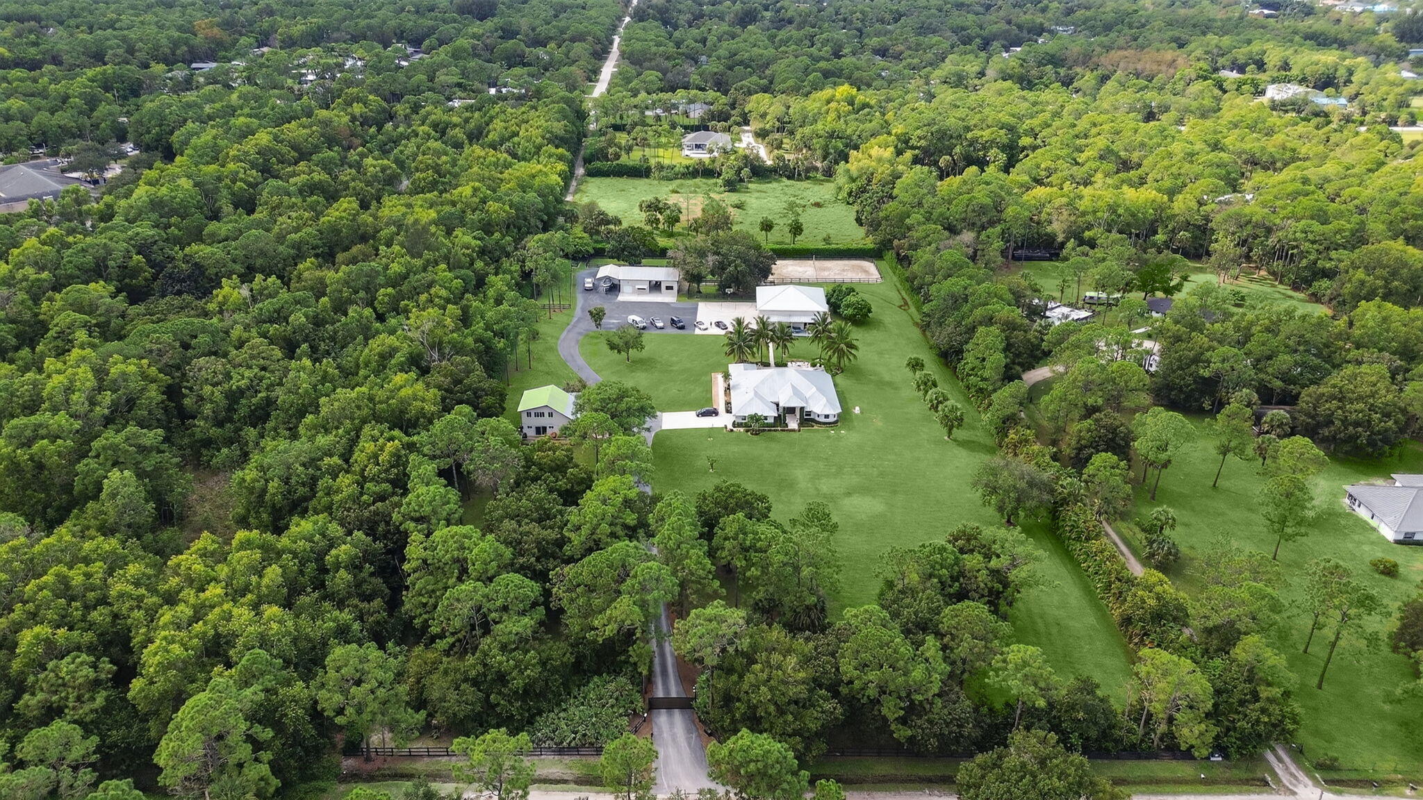 17593 Winterhawk Trail