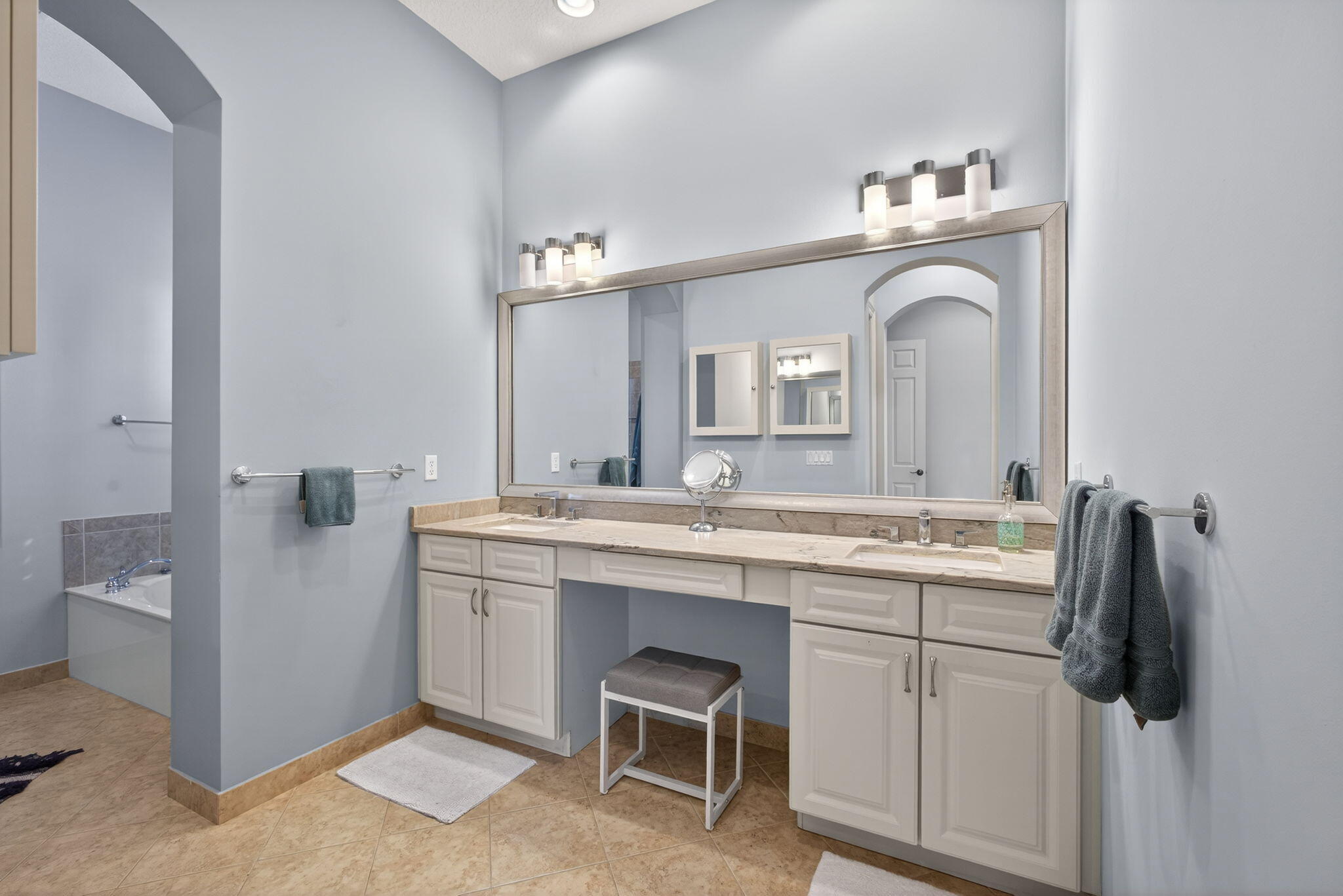 1309 Sonoma Court