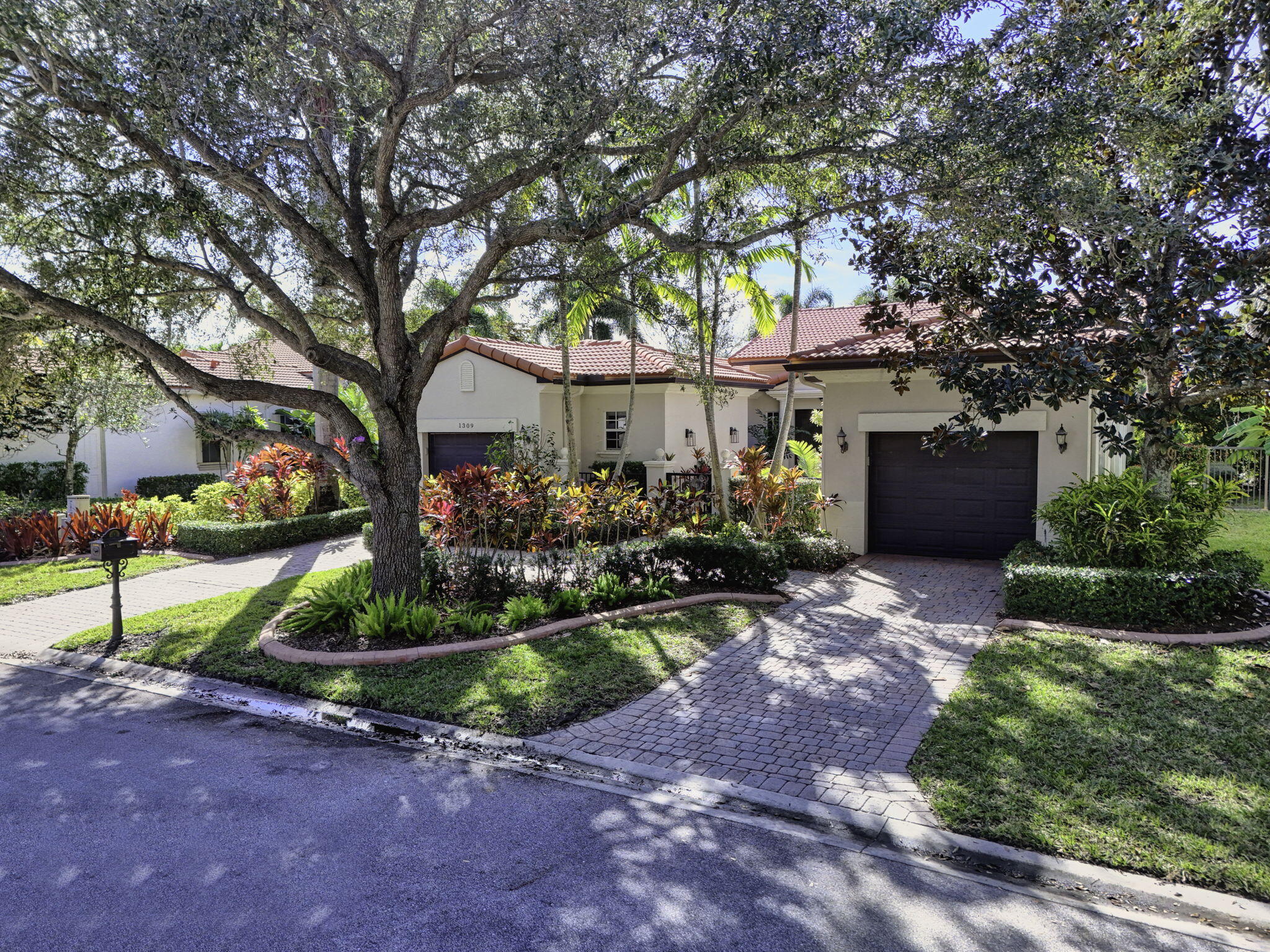 1309 Sonoma Court